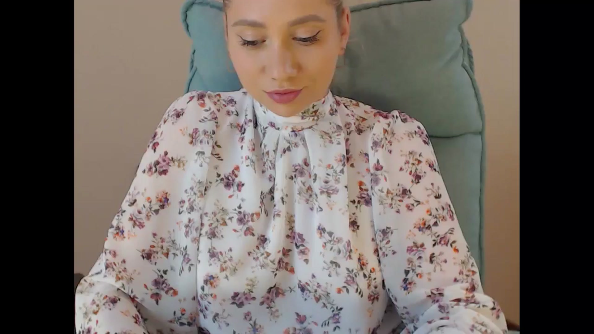 Gallery image thumbnail from Miss_Sylvia's myfreecams stream on, 07/11/2025, 17:02 image 1 of 20