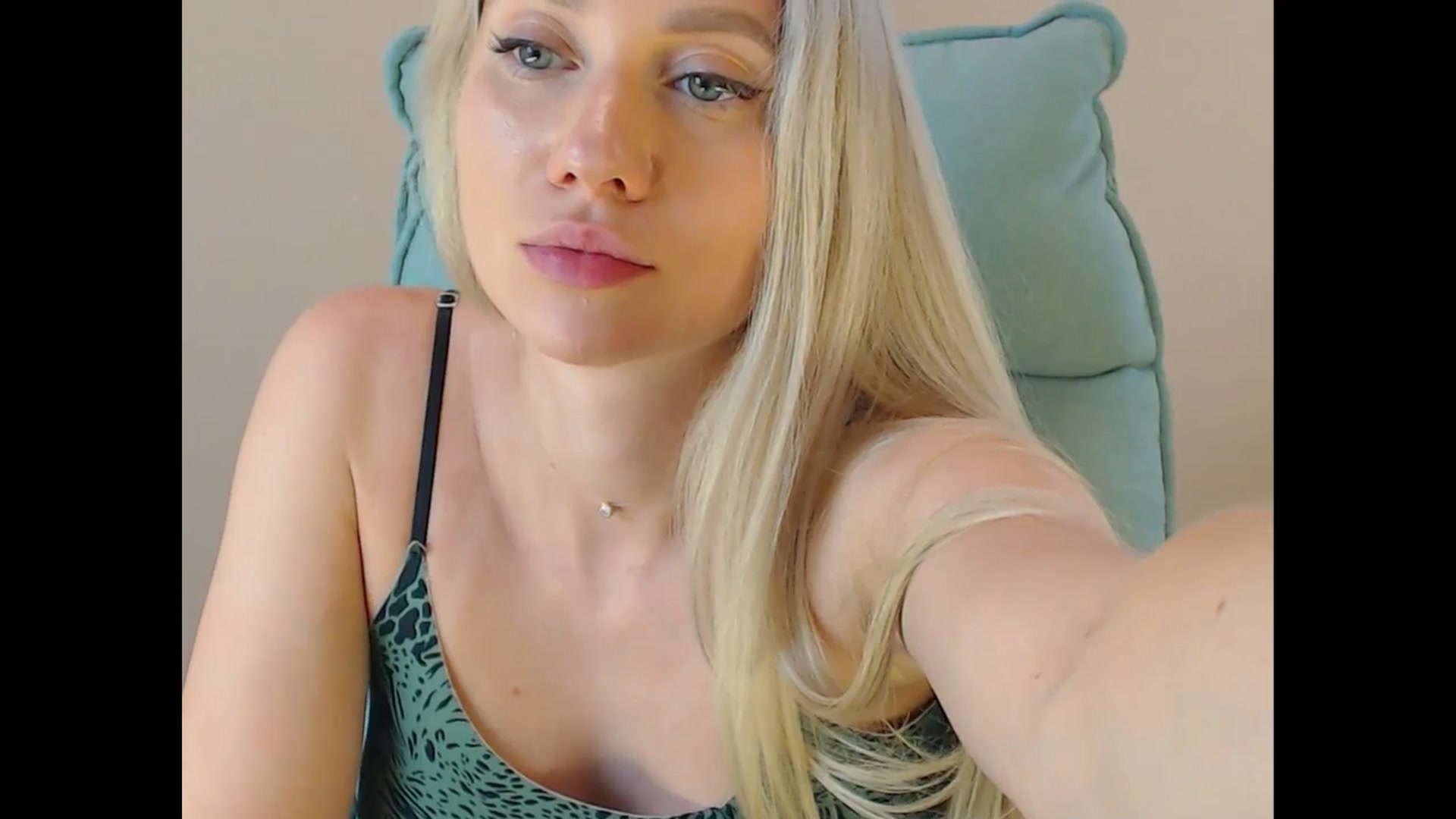 Gallery image thumbnail from Miss_Sylvia's myfreecams stream on, 07/12/2025, 18:13 image 3 of 20