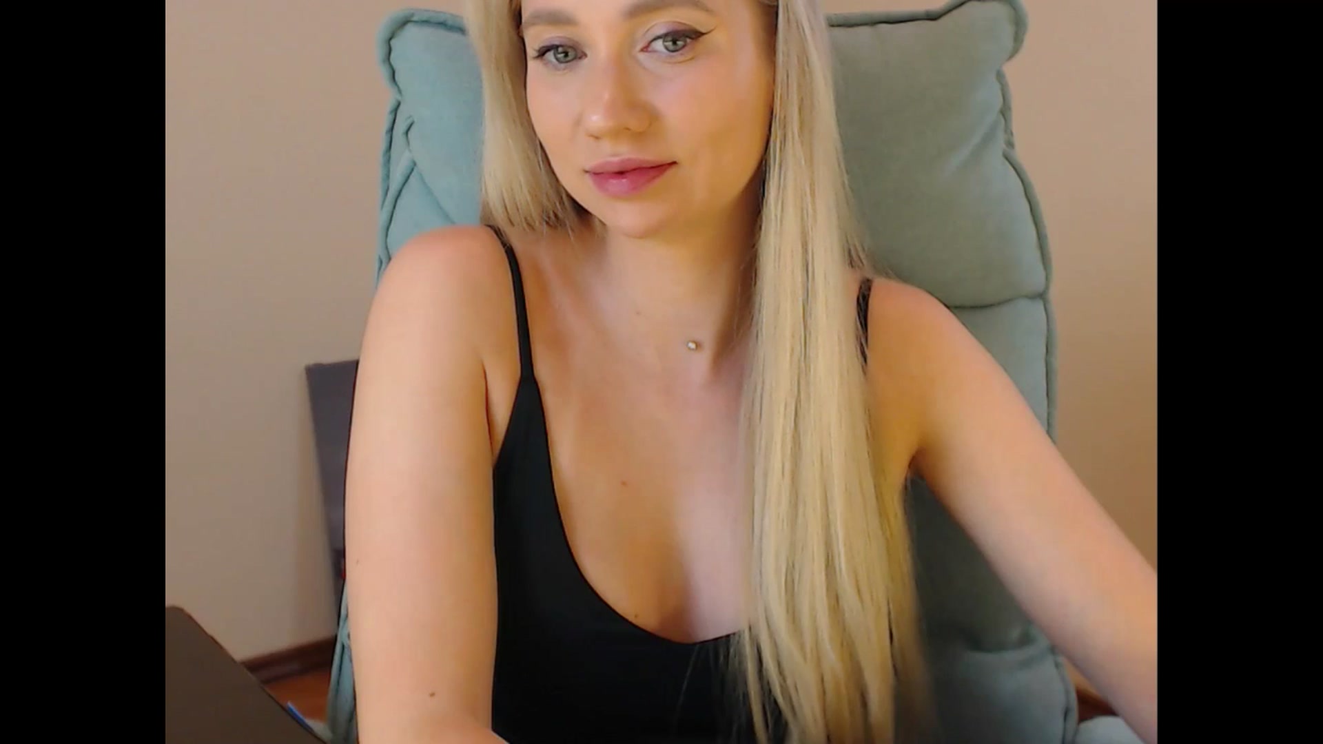Gallery image thumbnail from Miss_Sylvia's myfreecams stream on, 07/13/2025, 18:40 image 20 of 20