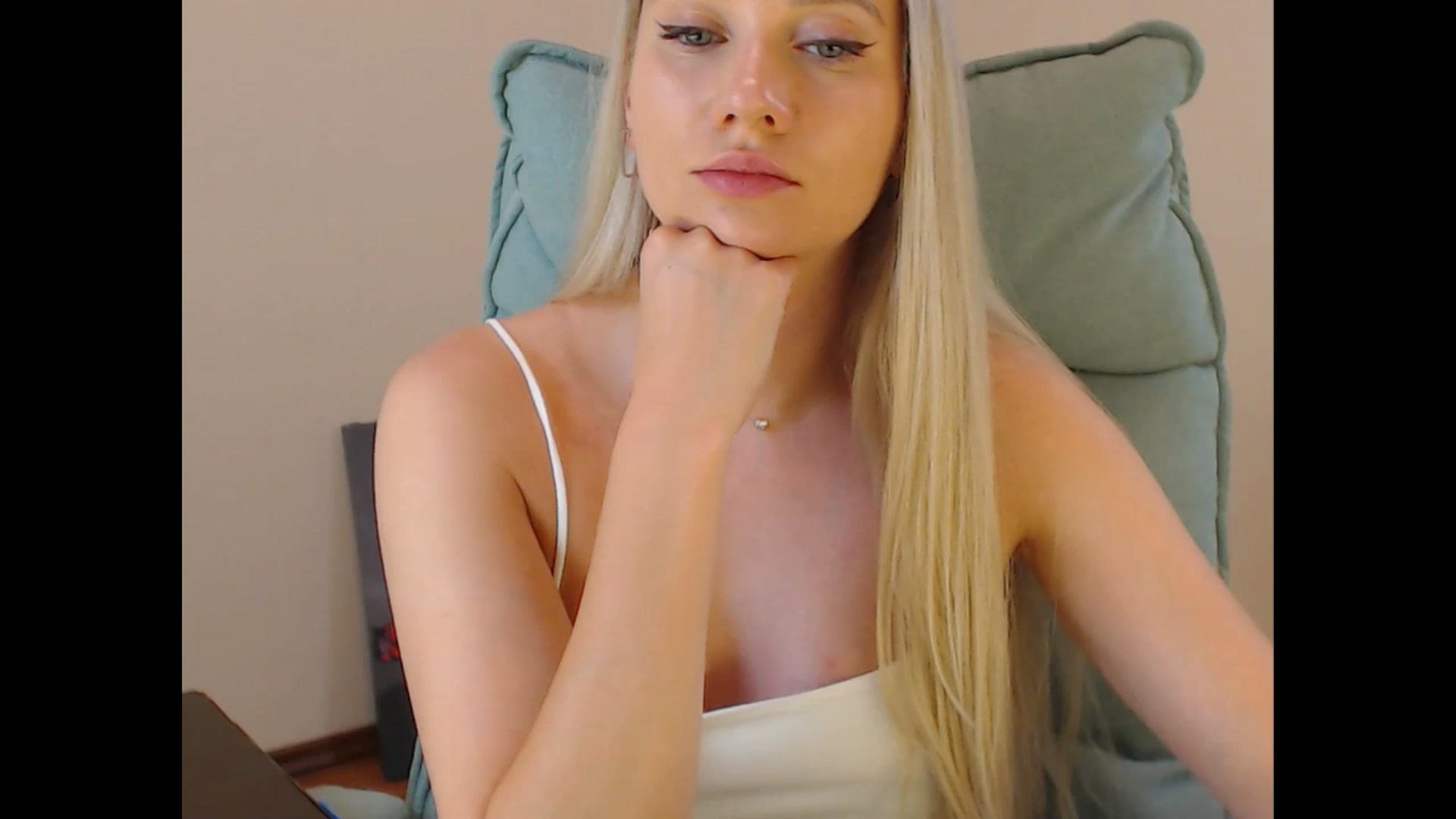 Gallery image thumbnail from Miss_Sylvia's myfreecams stream on, 07/14/2025, 15:15 image 9 of 20