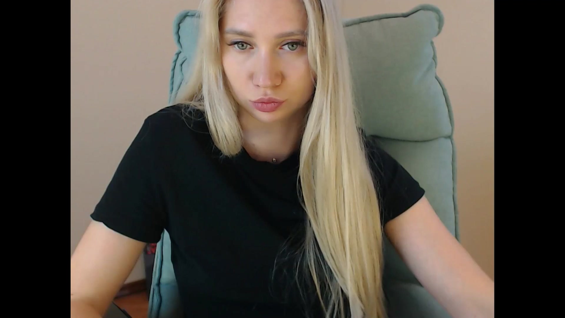 Gallery image thumbnail from Miss_Sylvia's myfreecams stream on, 07/16/2025, 17:38 image 20 of 20