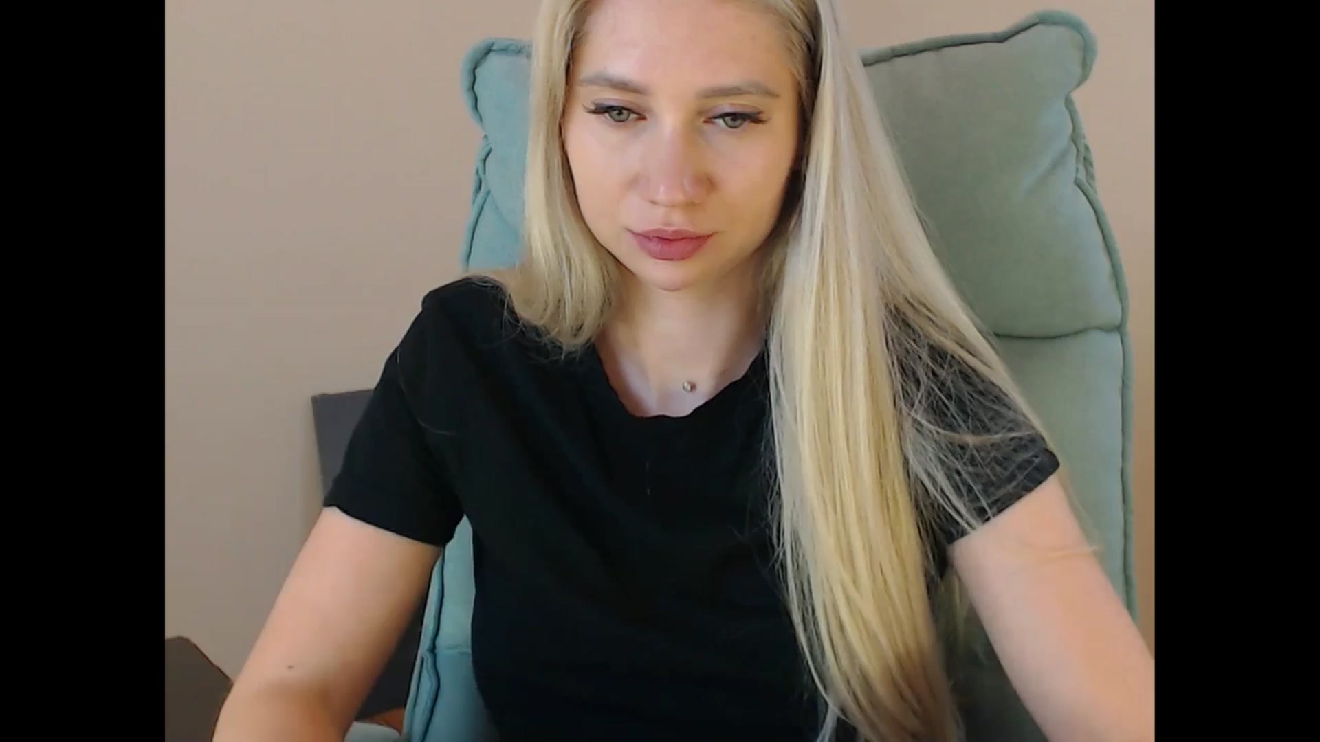 Gallery image thumbnail from Miss_Sylvia's myfreecams stream on, 07/16/2025, 18:04 image 19 of 20