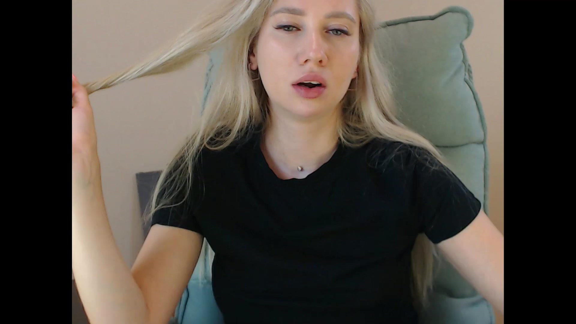 Gallery image thumbnail from Miss_Sylvia's myfreecams stream on, 07/16/2025, 18:04 image 1 of 20