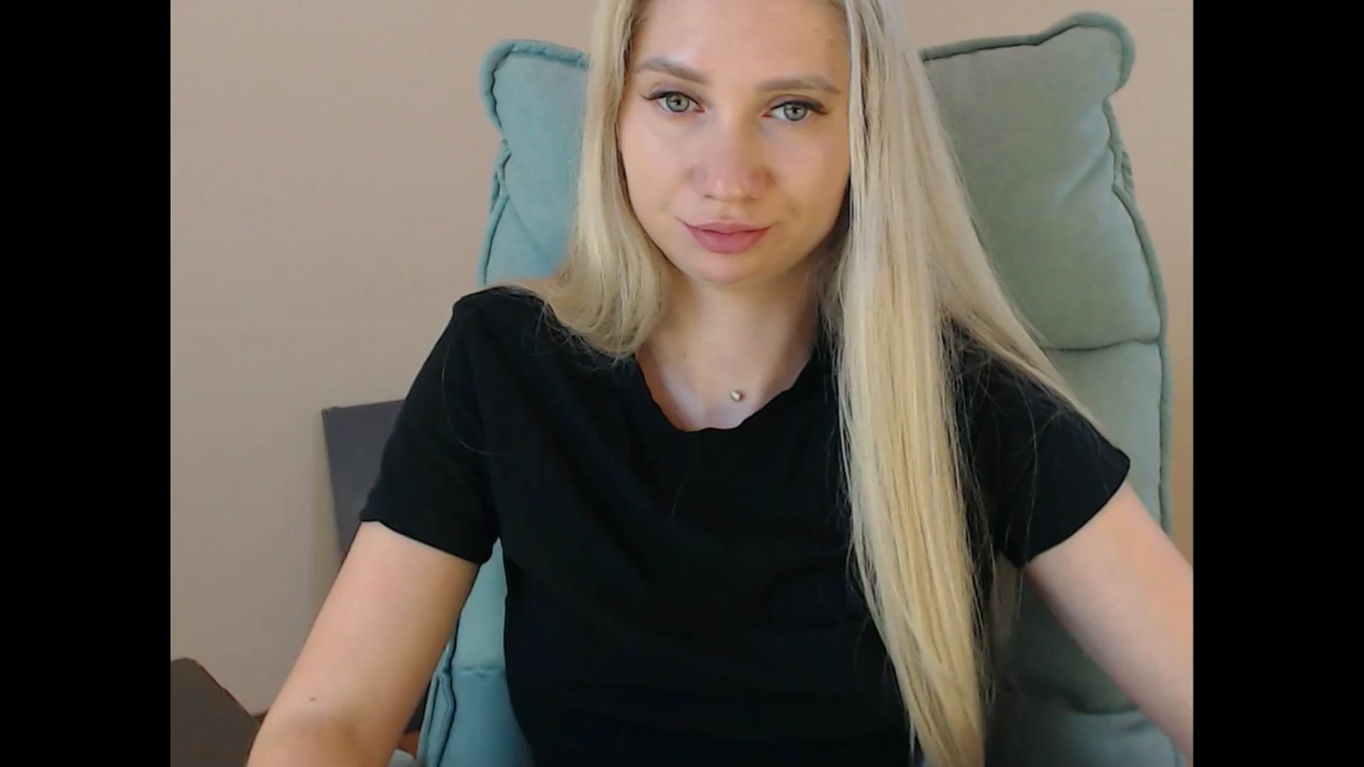 Gallery image thumbnail from Miss_Sylvia's myfreecams stream on, 07/16/2025, 18:04 image 20 of 20