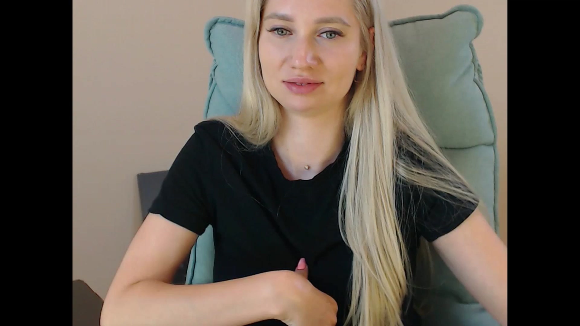 Gallery image thumbnail from Miss_Sylvia's myfreecams stream on, 07/16/2025, 18:04 image 16 of 20