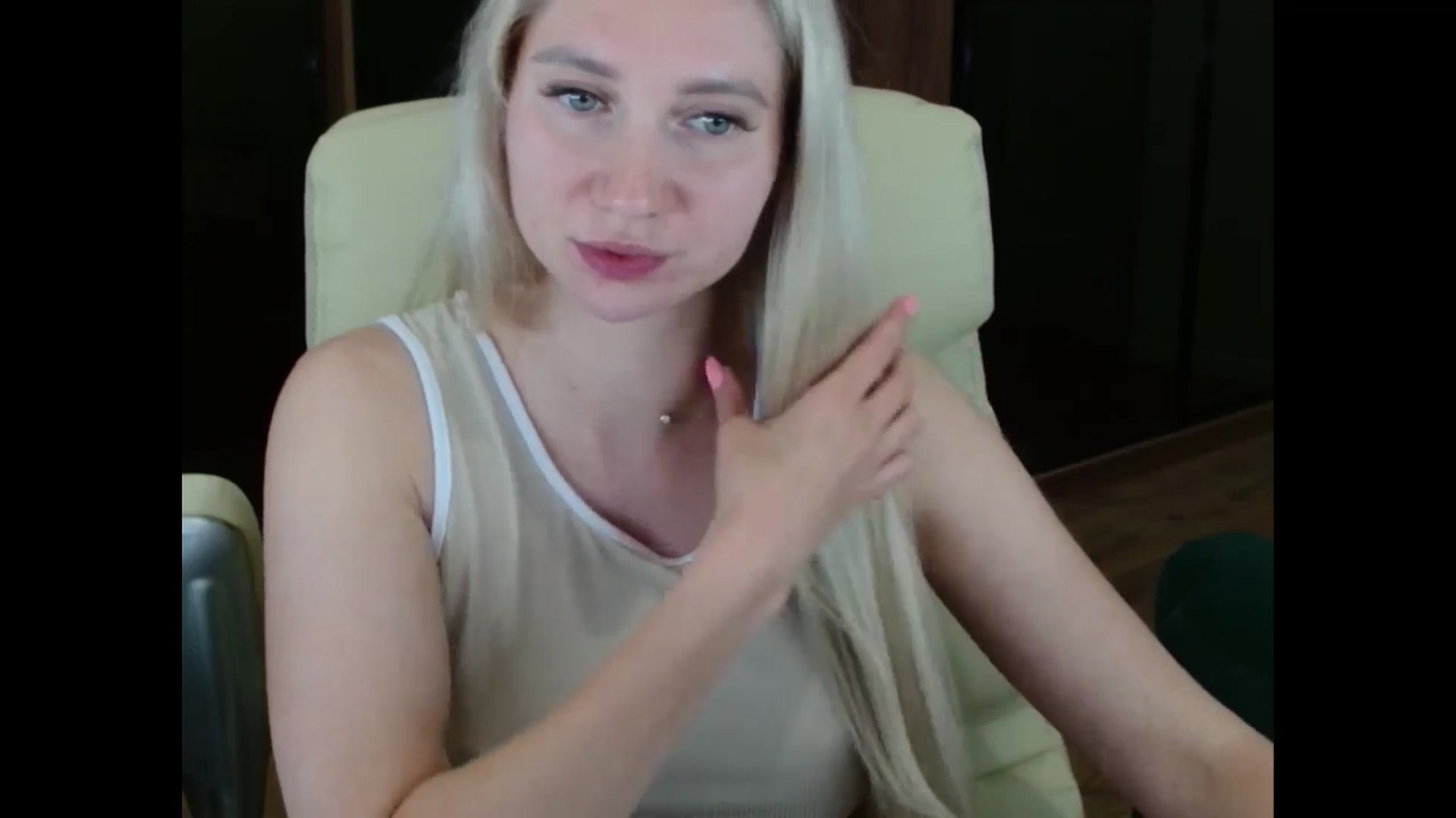 Gallery image thumbnail from Miss_Sylvia's myfreecams stream on, 07/20/2025, 19:31 image 6 of 20