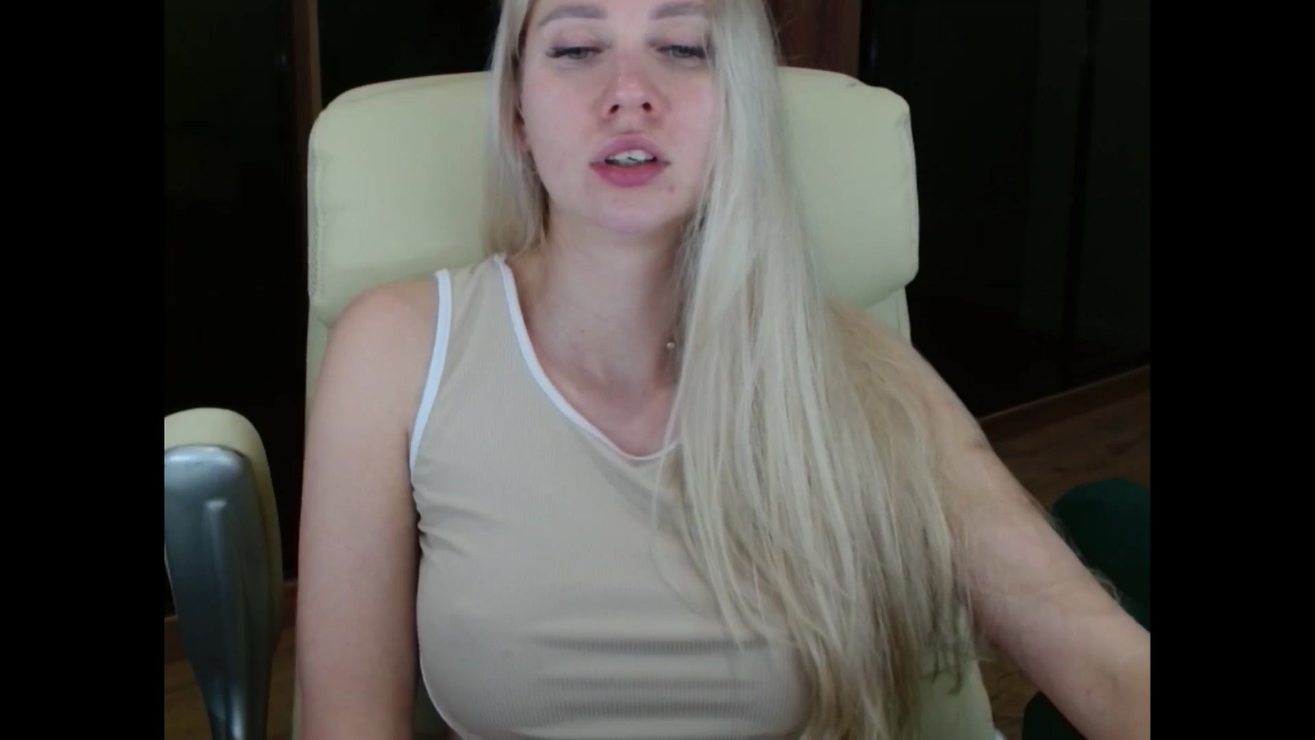 Gallery image thumbnail from Miss_Sylvia's myfreecams stream on, 07/20/2025, 19:31 image 18 of 20
