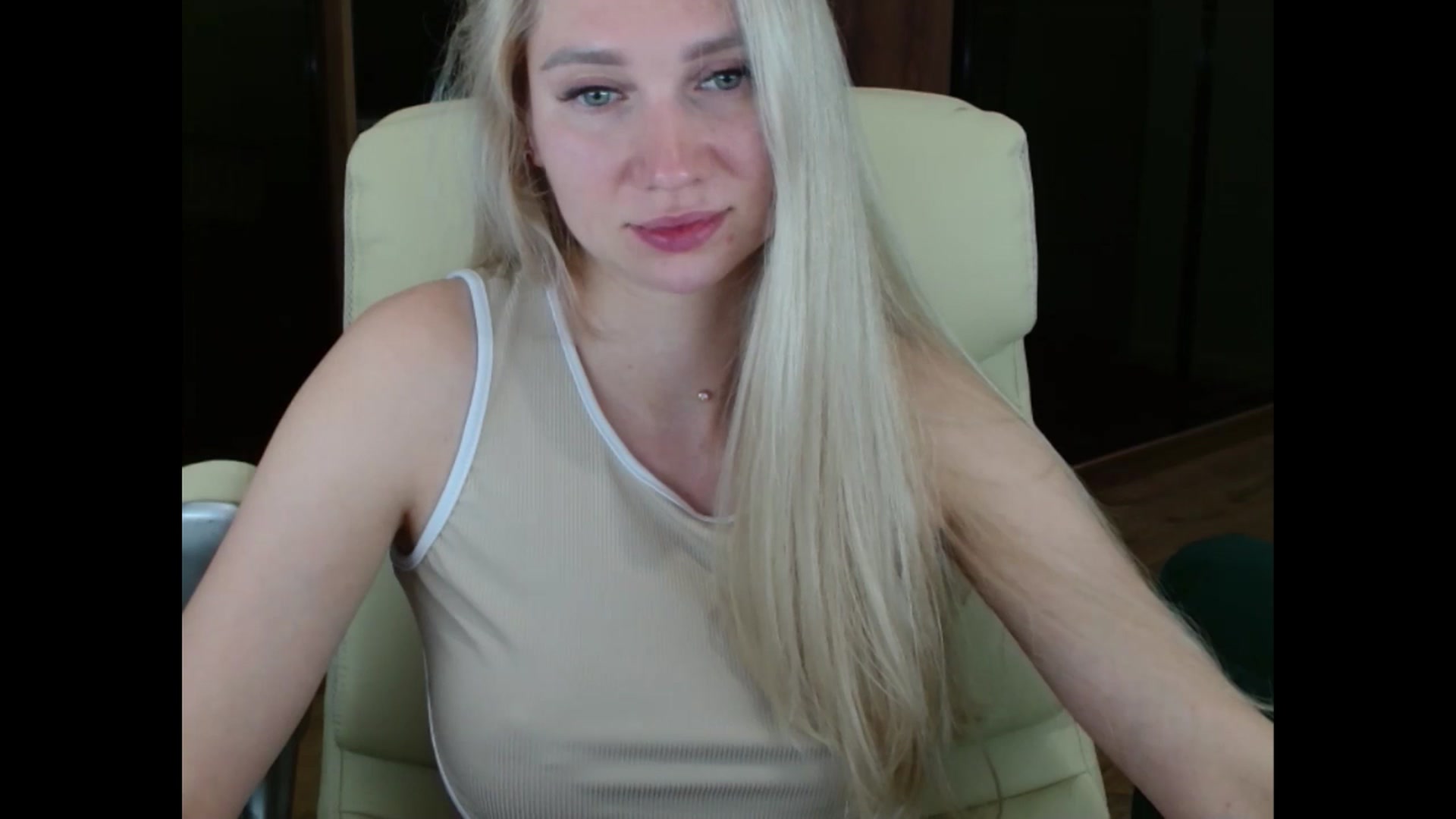Gallery image thumbnail from Miss_Sylvia's myfreecams stream on, 07/20/2025, 19:31 image 12 of 20