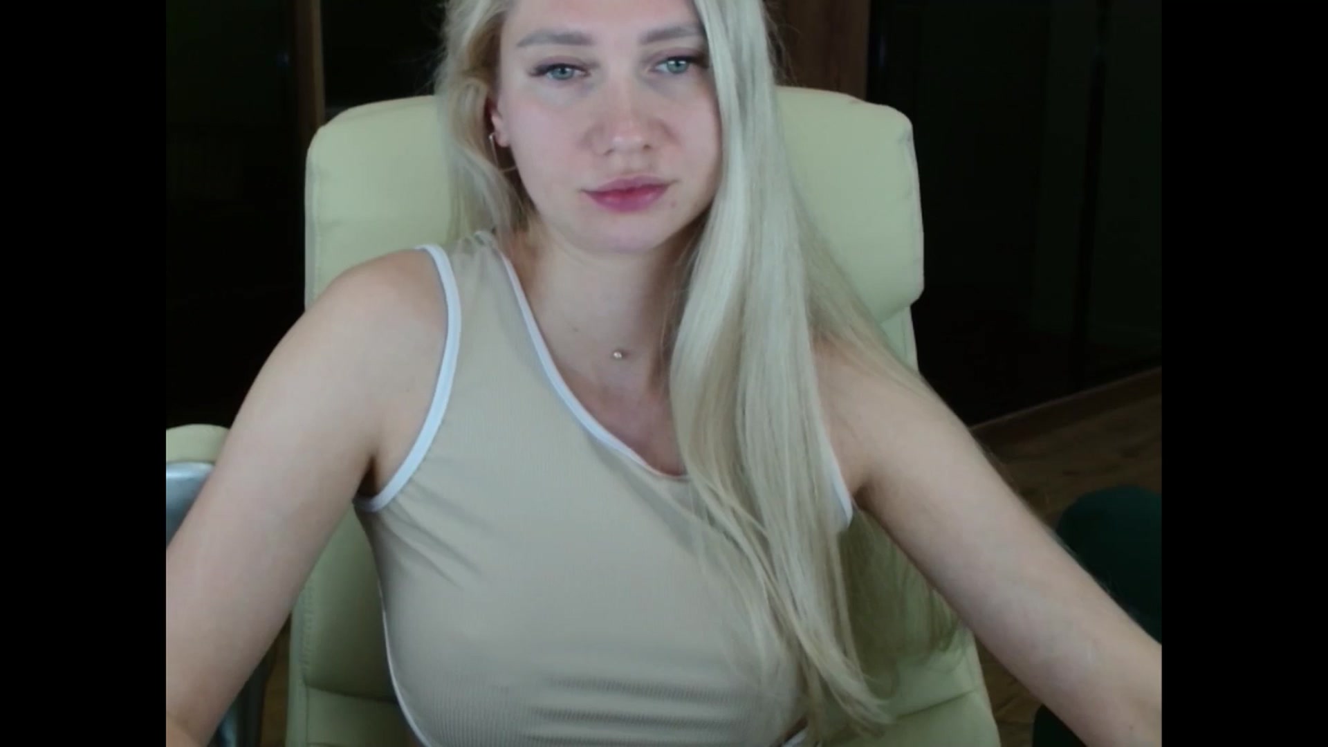 Gallery image thumbnail from Miss_Sylvia's myfreecams stream on, 07/20/2025, 19:31 image 9 of 20