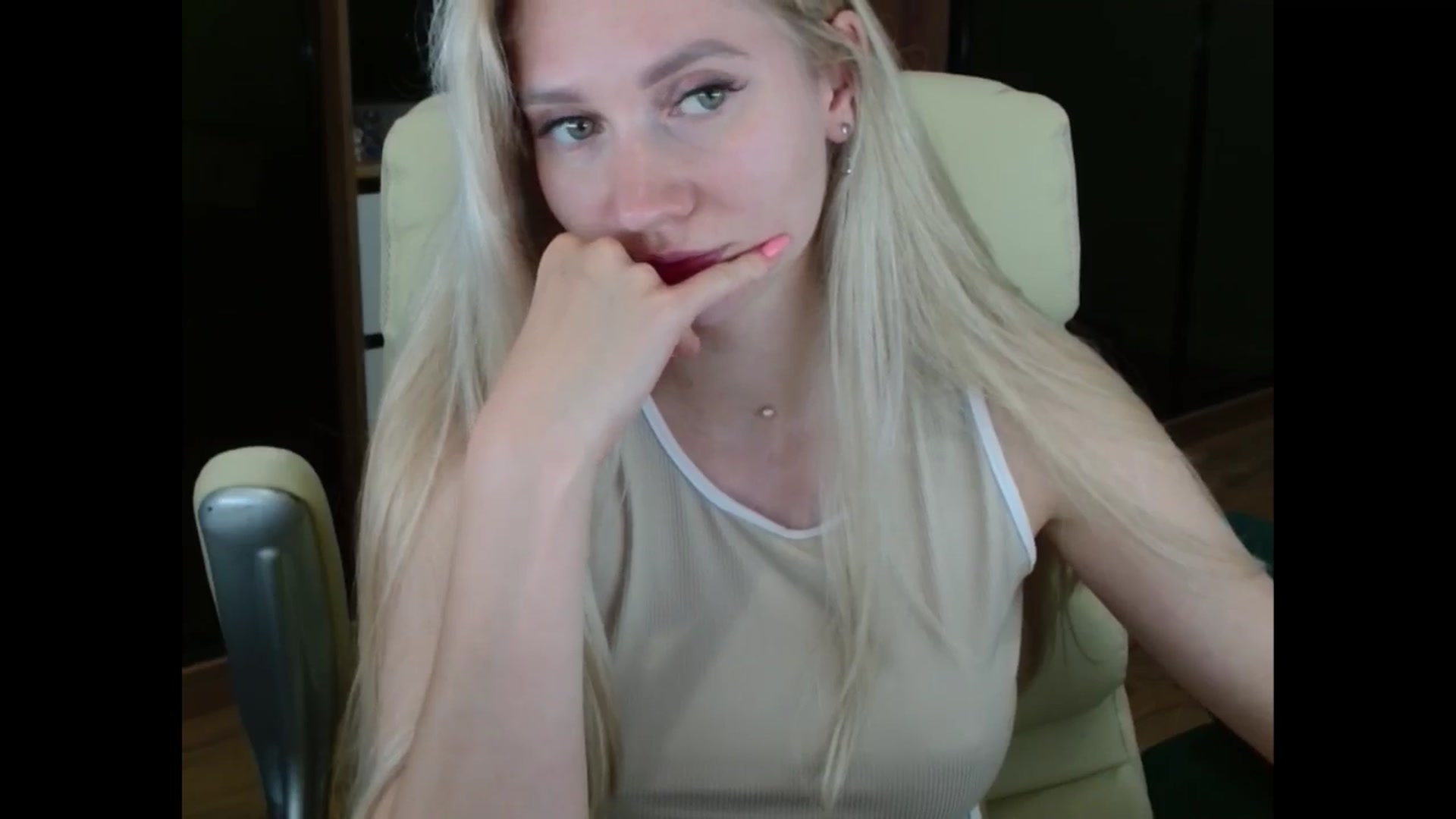 Gallery image thumbnail from Miss_Sylvia's myfreecams stream on, 07/20/2025, 20:07 image 11 of 20