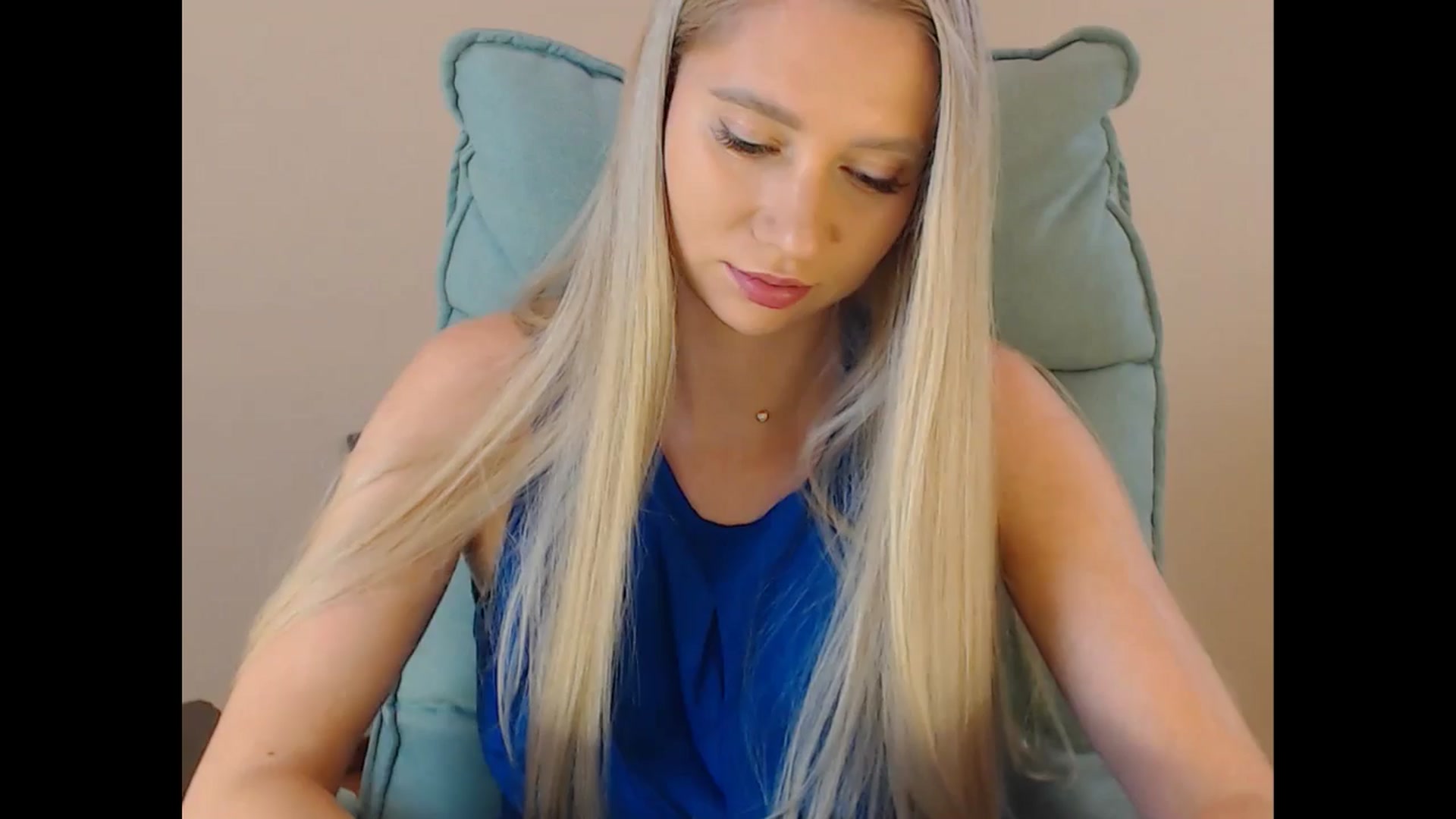 Gallery image thumbnail from Miss_Sylvia's myfreecams stream on, 07/23/2025, 17:25 image 10 of 20