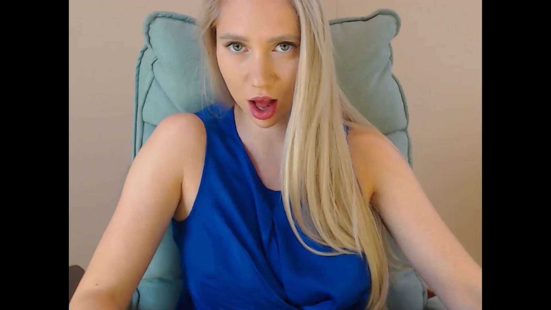 Gallery image thumbnail from Miss_Sylvia's myfreecams stream on, 07/23/2025, 17:25 image 16 of 20