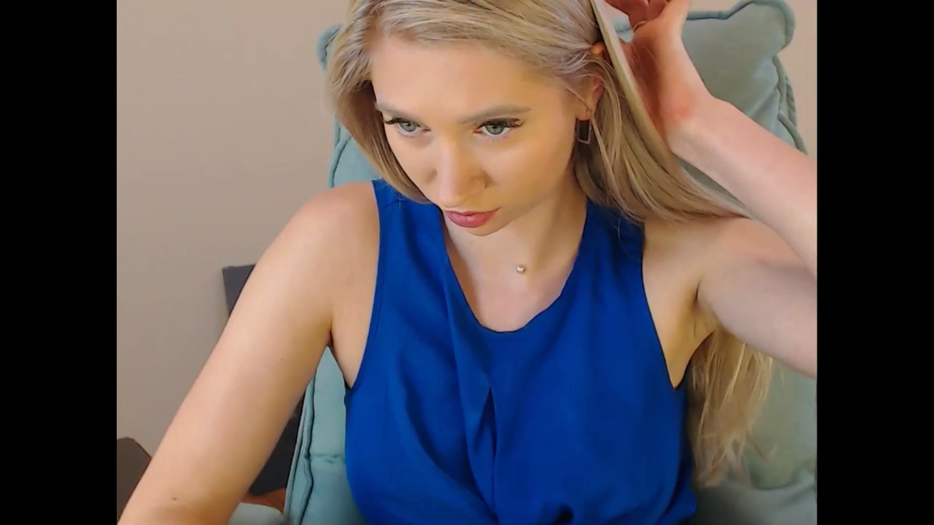 Gallery image thumbnail from Miss_Sylvia's myfreecams stream on, 07/23/2025, 19:52 image 3 of 20