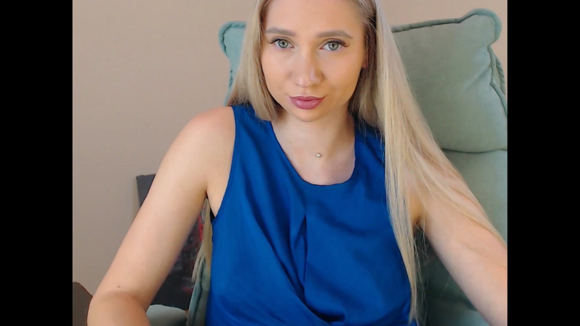 Gallery image thumbnail from Miss_Sylvia's myfreecams stream on, 07/25/2025, 16:28 image 1 of 20