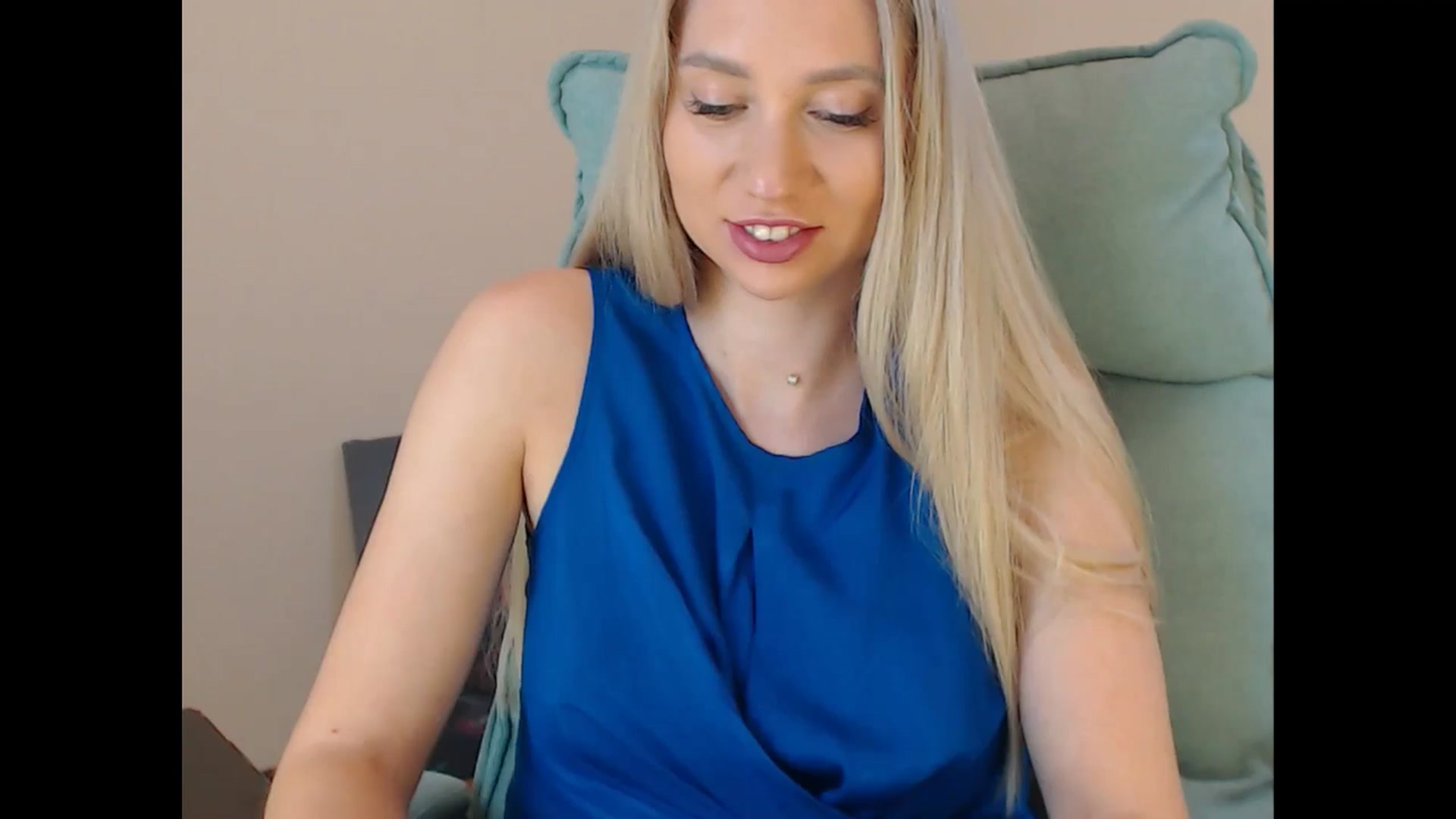Gallery image thumbnail from Miss_Sylvia's myfreecams stream on, 07/25/2025, 16:28 image 5 of 20