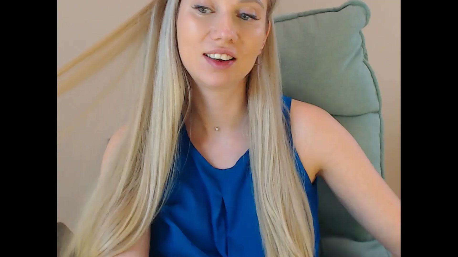 Gallery image thumbnail from Miss_Sylvia's myfreecams stream on, 07/25/2025, 19:05 image 16 of 20