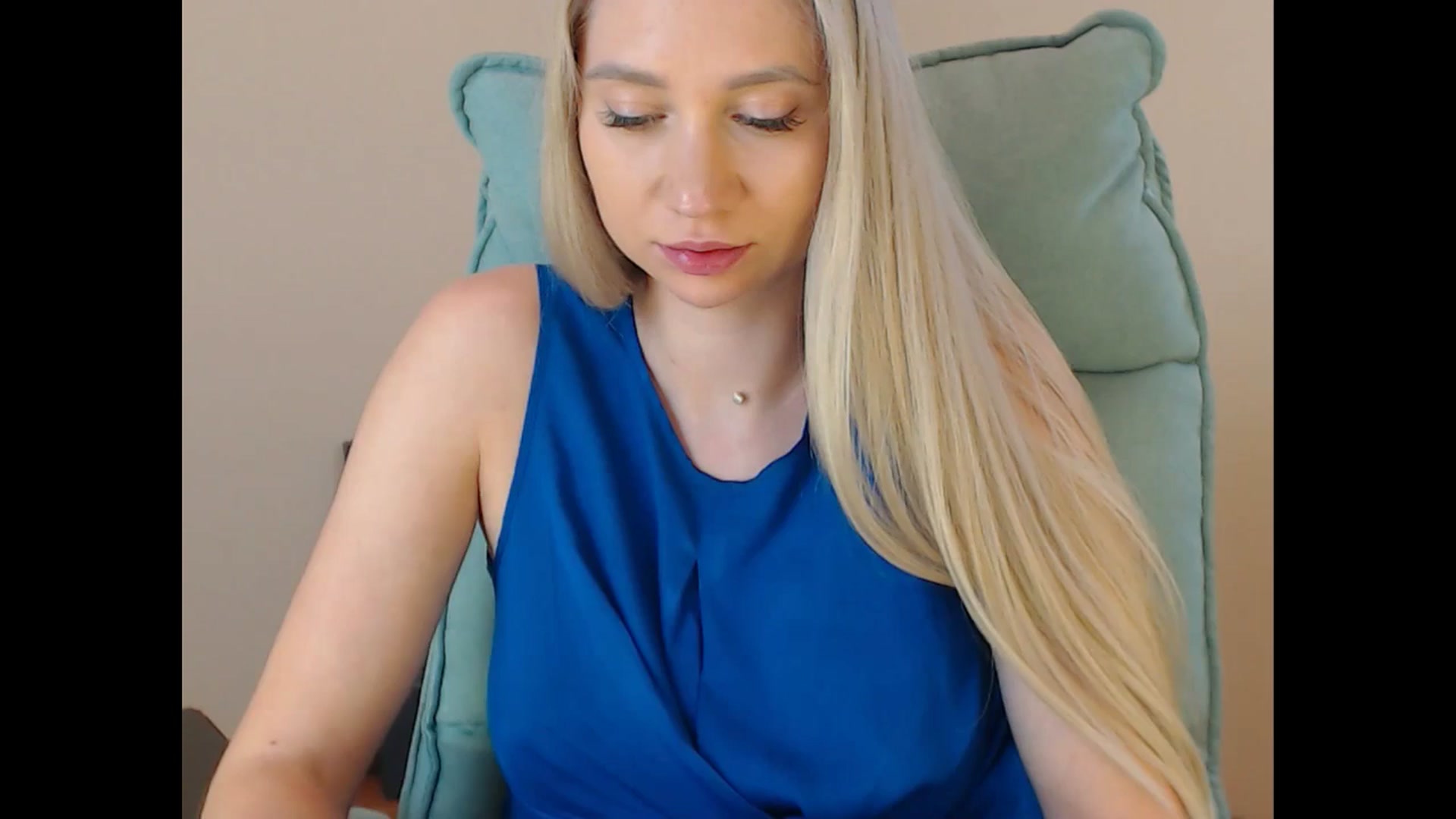 Gallery image thumbnail from Miss_Sylvia's myfreecams stream on, 07/25/2025, 19:05 image 6 of 20