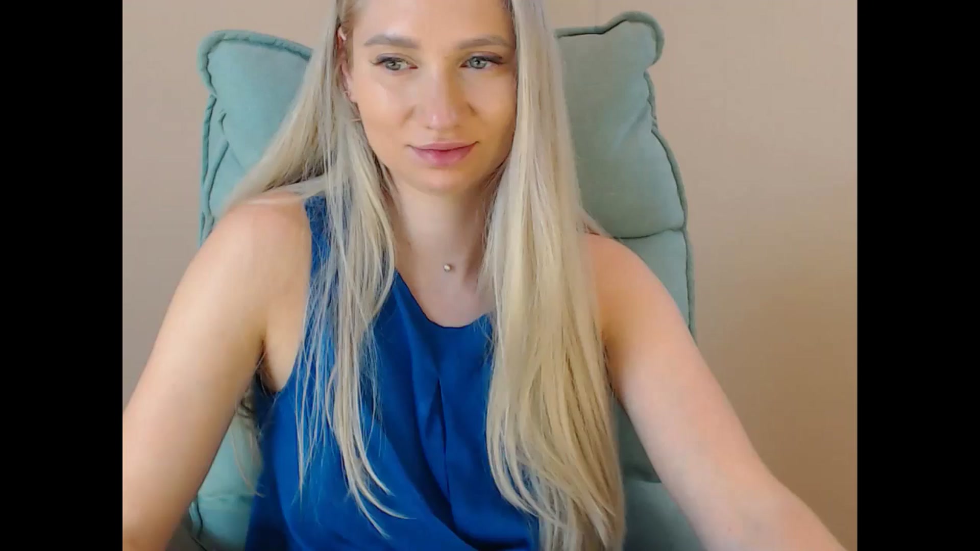 Gallery image thumbnail from Miss_Sylvia's myfreecams stream on, 07/25/2025, 19:05 image 13 of 20