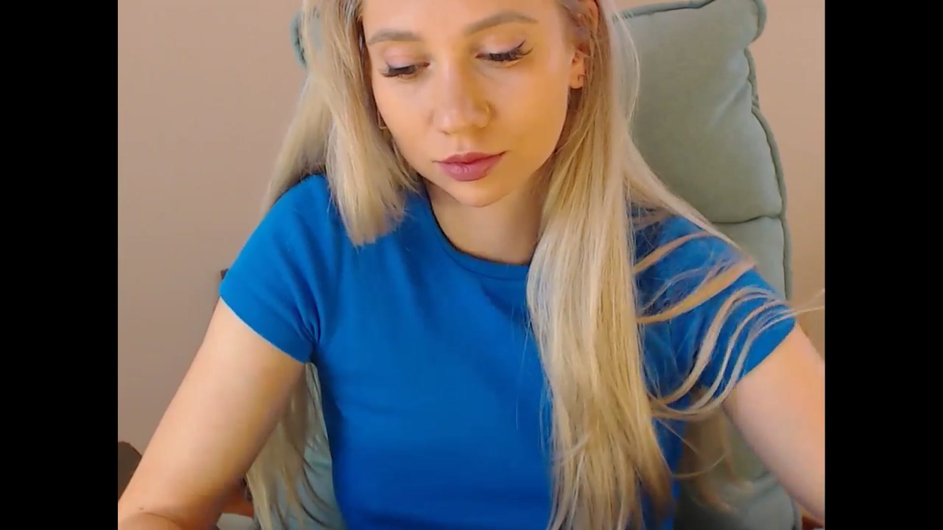 Gallery image thumbnail from Miss_Sylvia's myfreecams stream on, 07/26/2025, 16:12 image 3 of 20