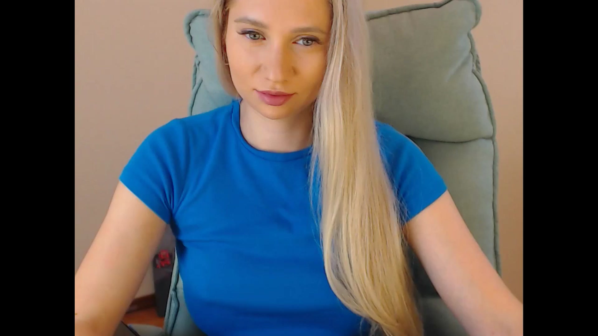 Gallery image thumbnail from Miss_Sylvia's myfreecams stream on, 07/26/2025, 16:12 image 12 of 20