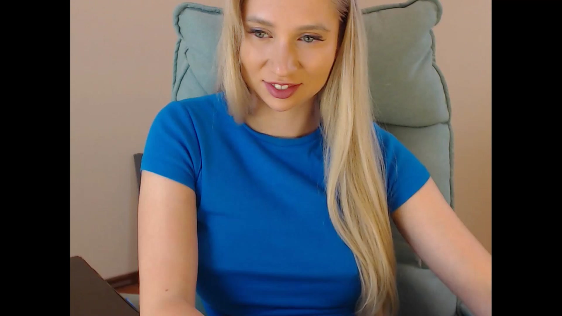 Gallery image thumbnail from Miss_Sylvia's myfreecams stream on, 07/26/2025, 16:51 image 14 of 20