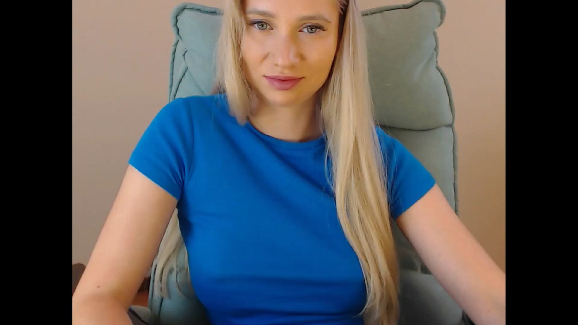 Gallery image thumbnail from Miss_Sylvia's myfreecams stream on, 07/26/2025, 16:51 image 16 of 20