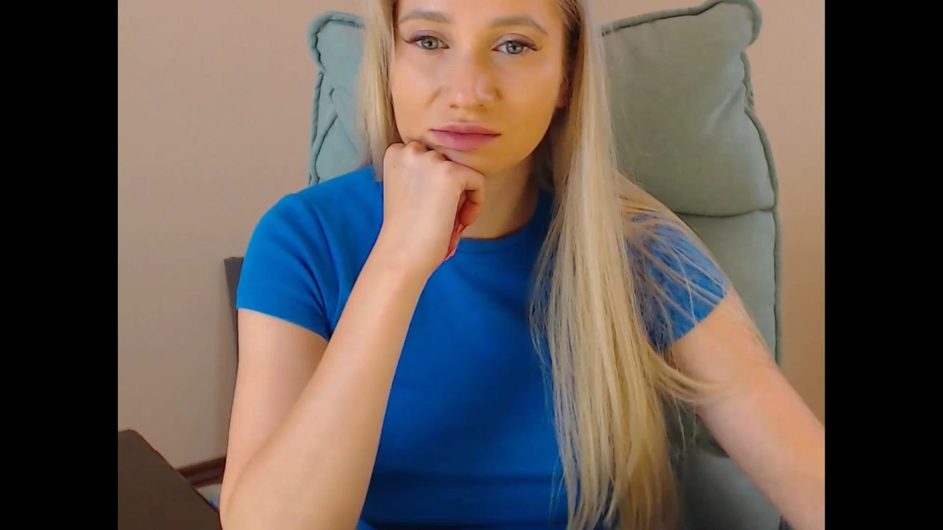 Gallery image thumbnail from Miss_Sylvia's myfreecams stream on, 07/26/2025, 16:51 image 7 of 20