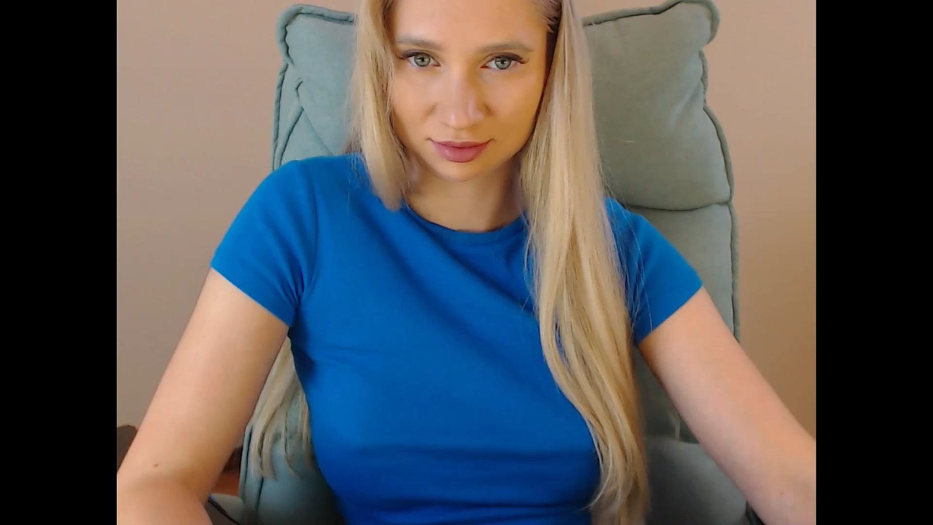 Gallery image thumbnail from Miss_Sylvia's myfreecams stream on, 07/26/2025, 16:51 image 17 of 20