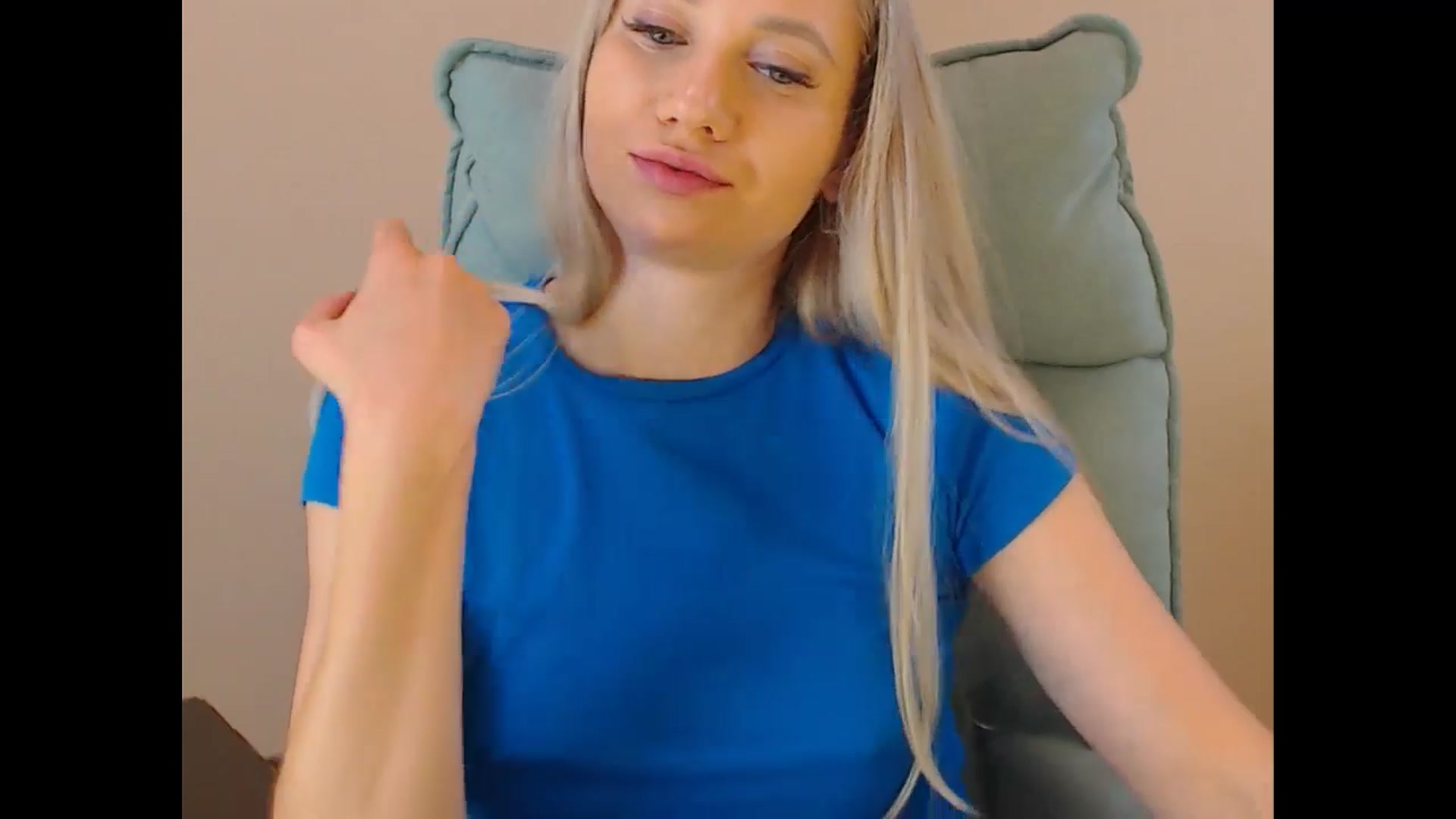 Gallery image thumbnail from Miss_Sylvia's myfreecams stream on, 07/26/2025, 17:42 image 3 of 20