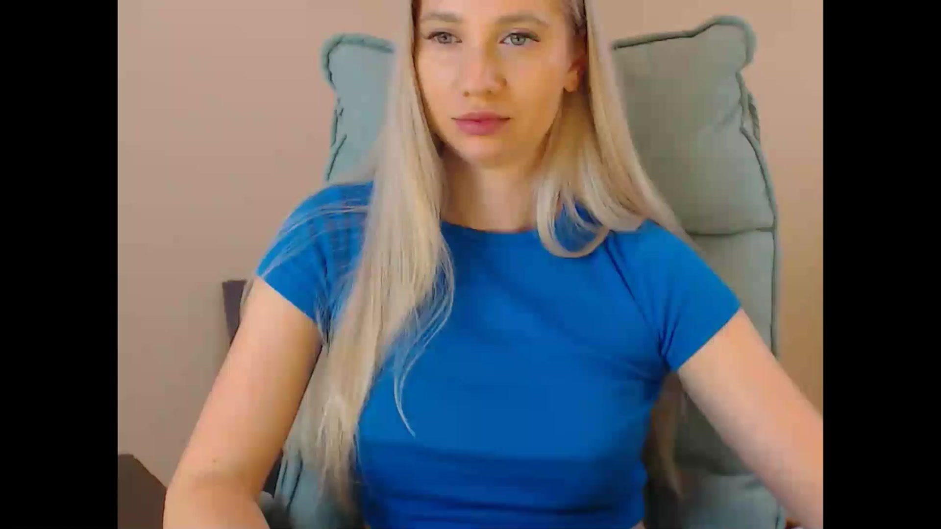 Gallery image thumbnail from Miss_Sylvia's myfreecams stream on, 07/26/2025, 18:29 image 15 of 20