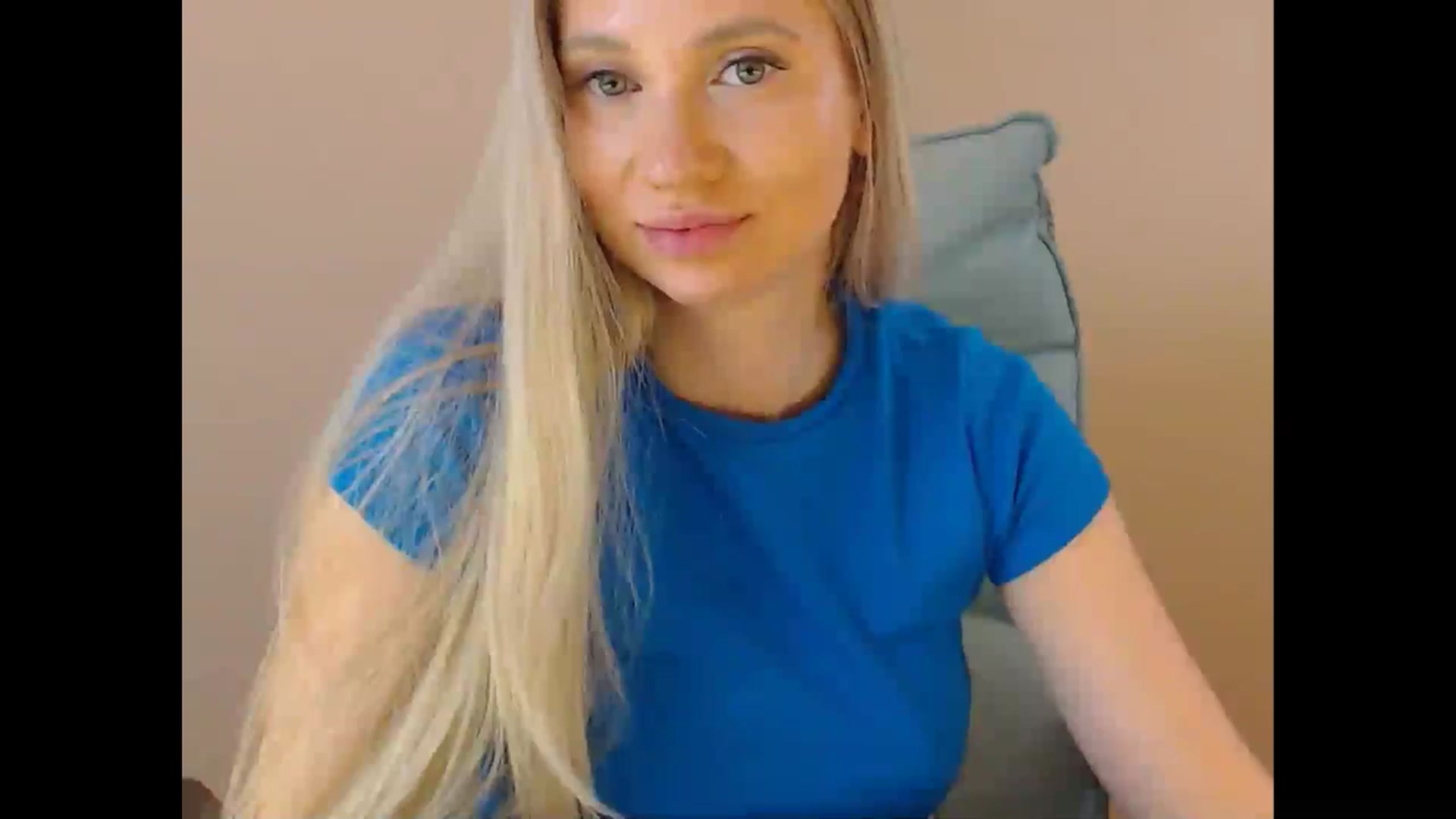 Gallery image thumbnail from Miss_Sylvia's myfreecams stream on, 07/26/2025, 20:38 image 18 of 20