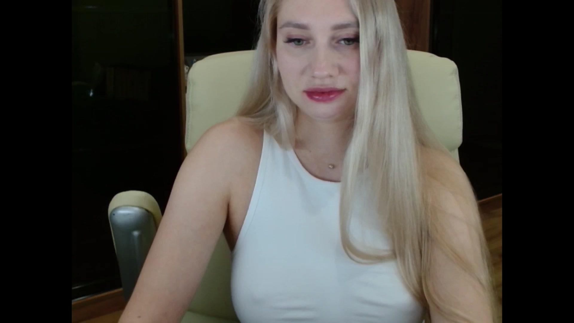 Gallery image thumbnail from Miss_Sylvia's myfreecams stream on, 07/27/2025, 18:56 image 6 of 20