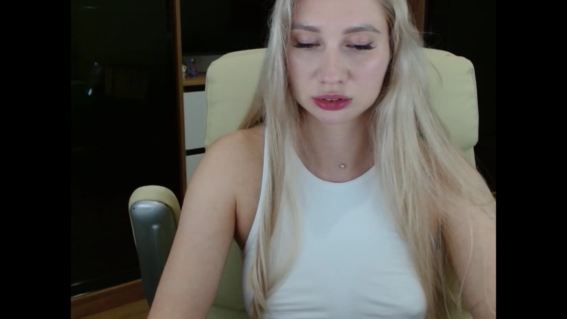 Gallery image thumbnail from Miss_Sylvia's myfreecams stream on, 07/27/2025, 20:33 image 1 of 20