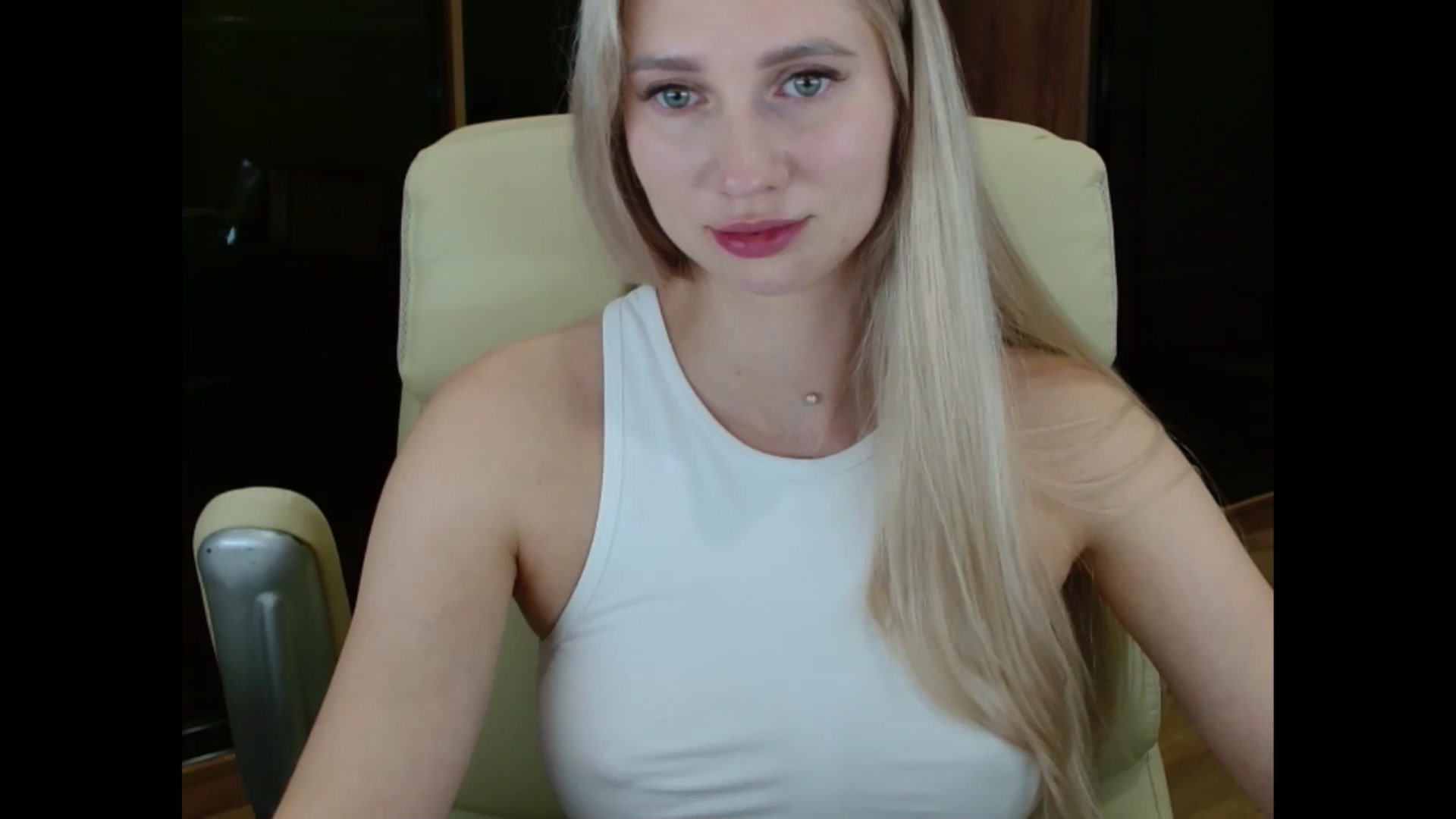 Gallery image thumbnail from Miss_Sylvia's myfreecams stream on, 07/27/2025, 20:33 image 12 of 20