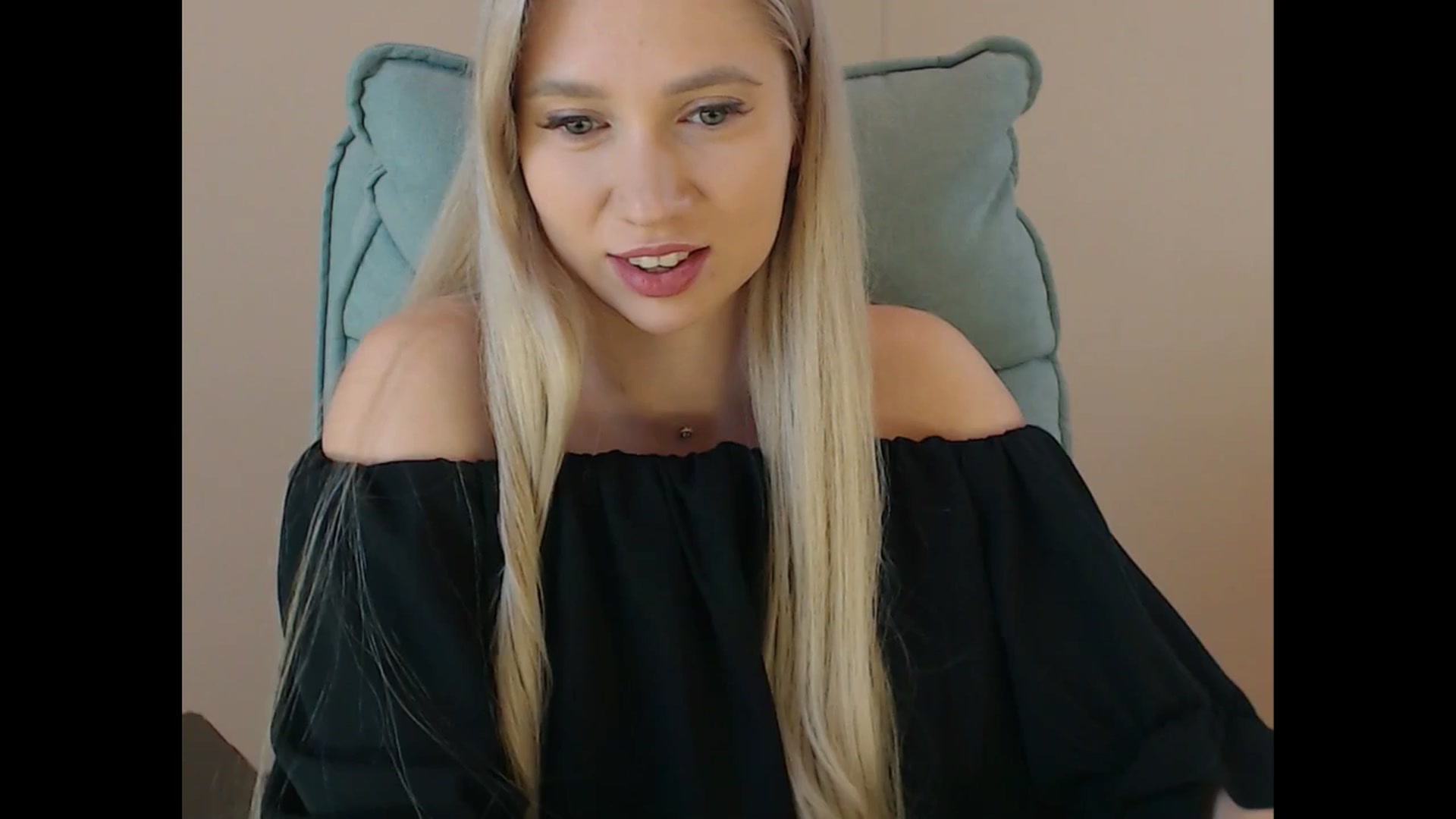 Gallery image thumbnail from Miss_Sylvia's myfreecams stream on, 07/29/2025, 17:07 image 12 of 20