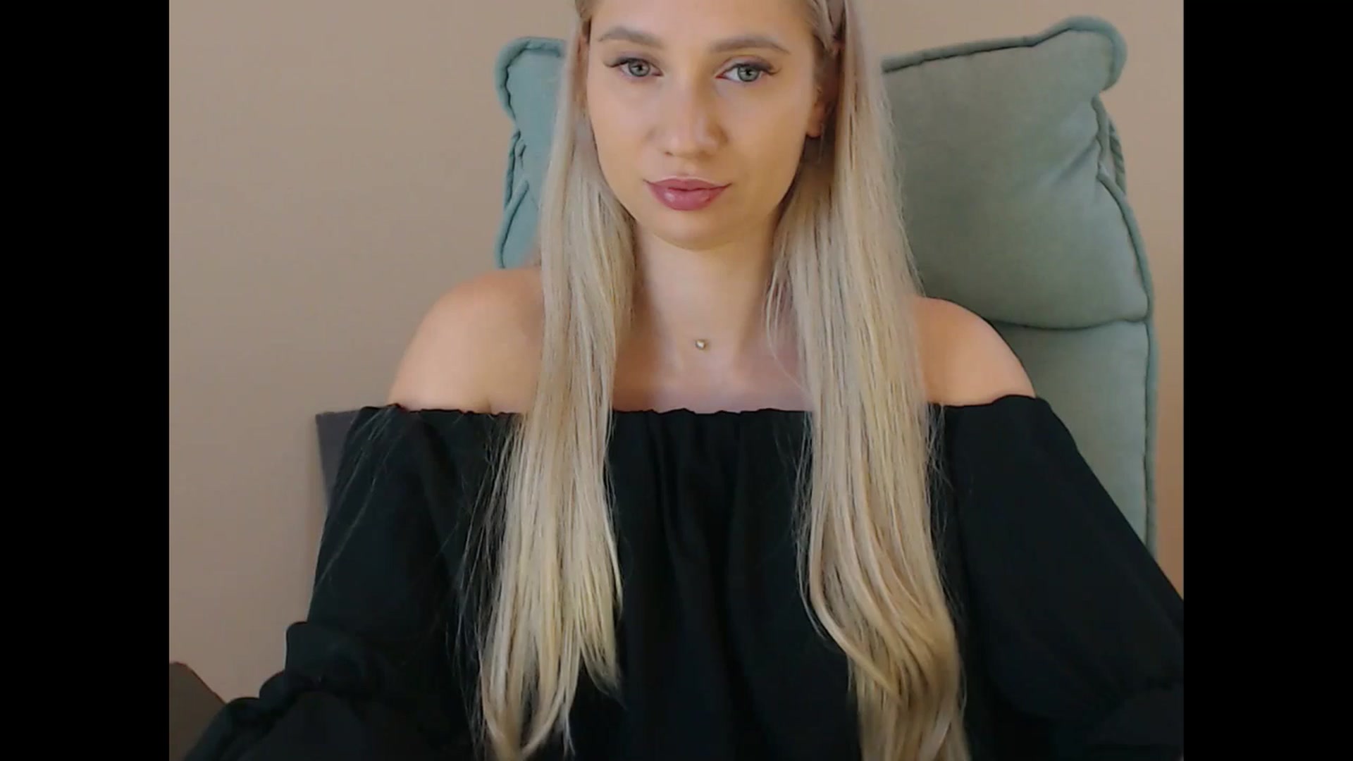 Gallery image thumbnail from Miss_Sylvia's myfreecams stream on, 07/29/2025, 17:07 image 2 of 20