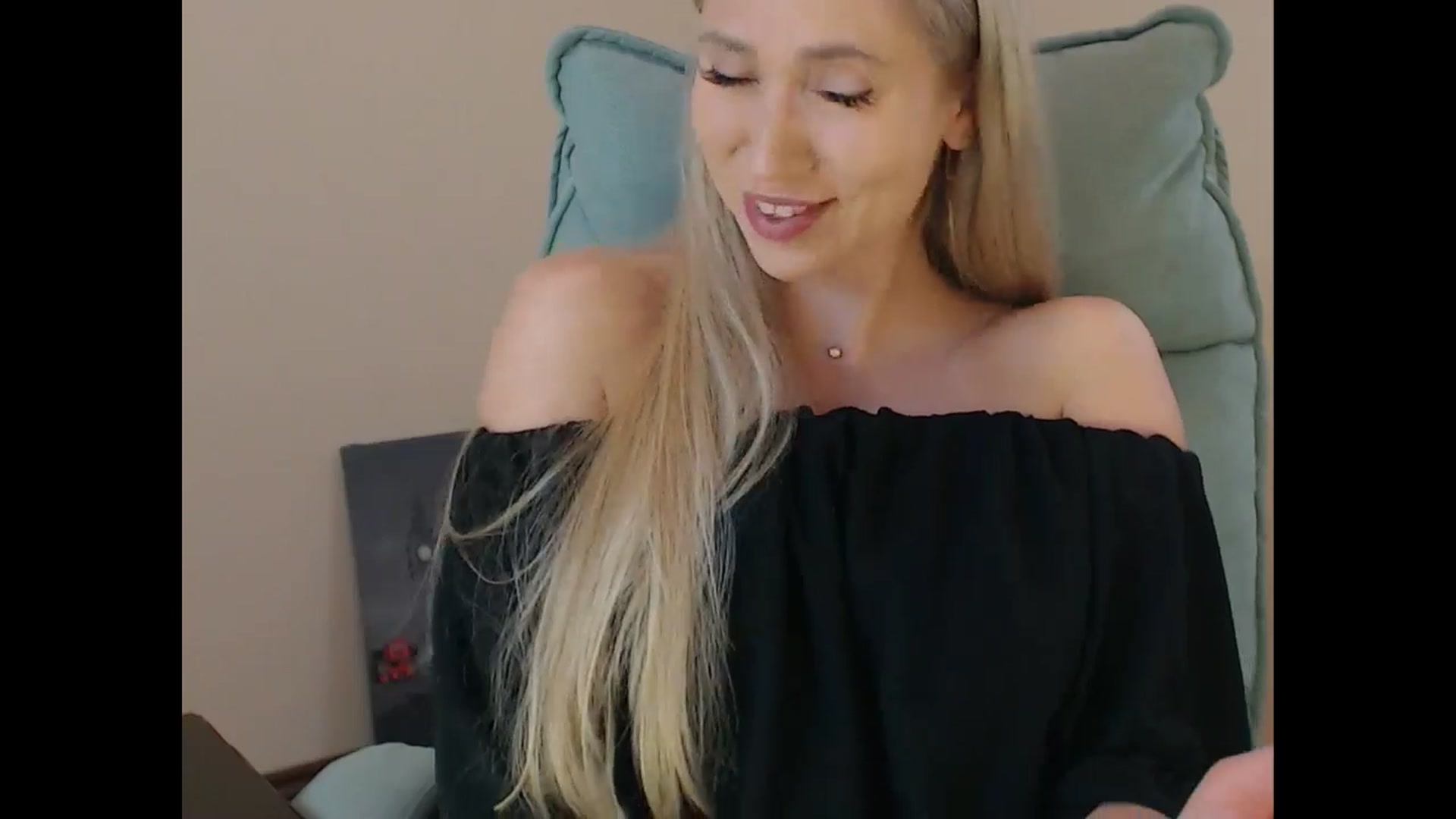 Gallery image thumbnail from Miss_Sylvia's myfreecams stream on, 07/29/2025, 17:07 image 7 of 20