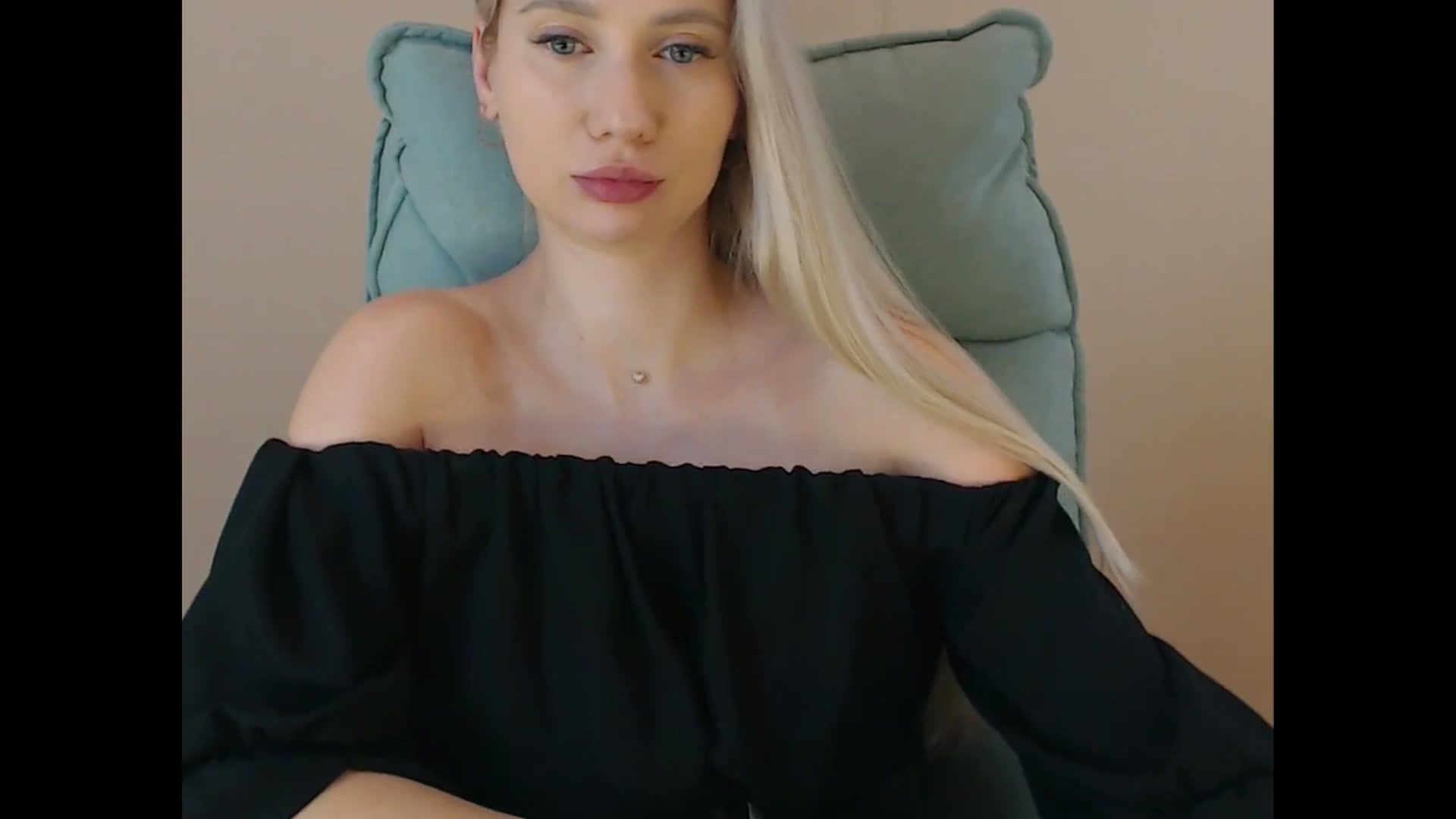 Gallery image thumbnail from Miss_Sylvia's myfreecams stream on, 07/29/2025, 17:46 image 11 of 20