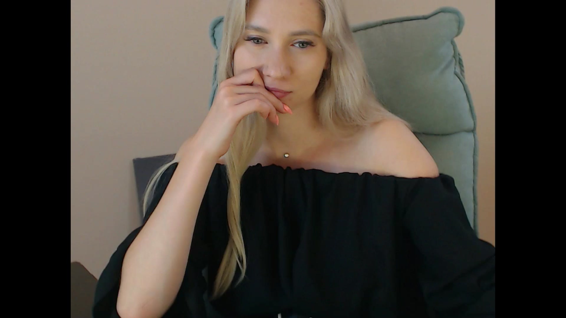 Gallery image thumbnail from Miss_Sylvia's myfreecams stream on, 07/29/2025, 19:51 image 12 of 20