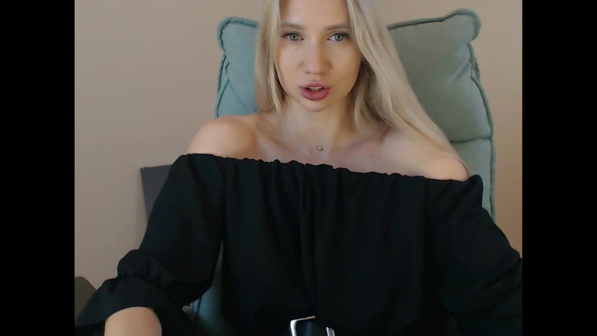 Gallery image thumbnail from Miss_Sylvia's myfreecams stream on, 07/29/2025, 19:51 image 16 of 20