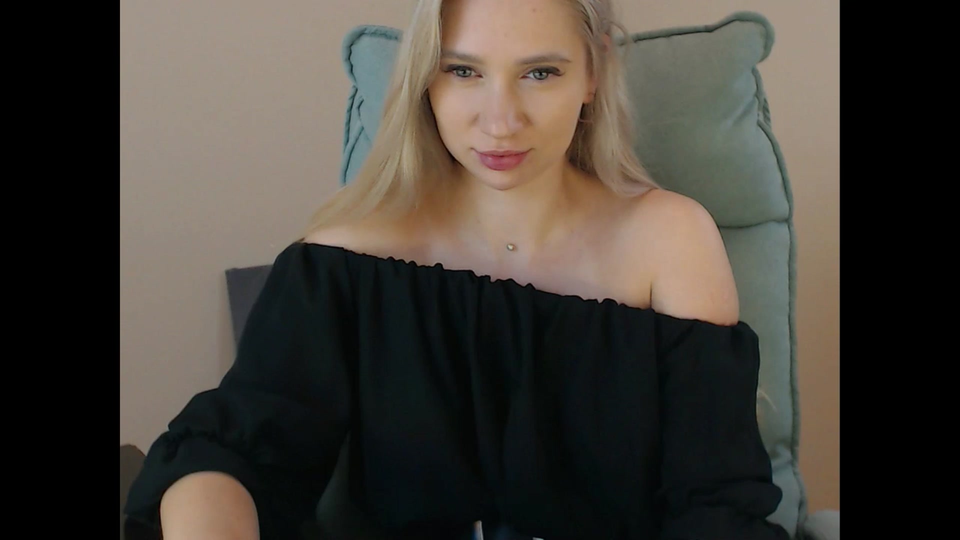 Gallery image thumbnail from Miss_Sylvia's myfreecams stream on, 07/29/2025, 19:51 image 11 of 20