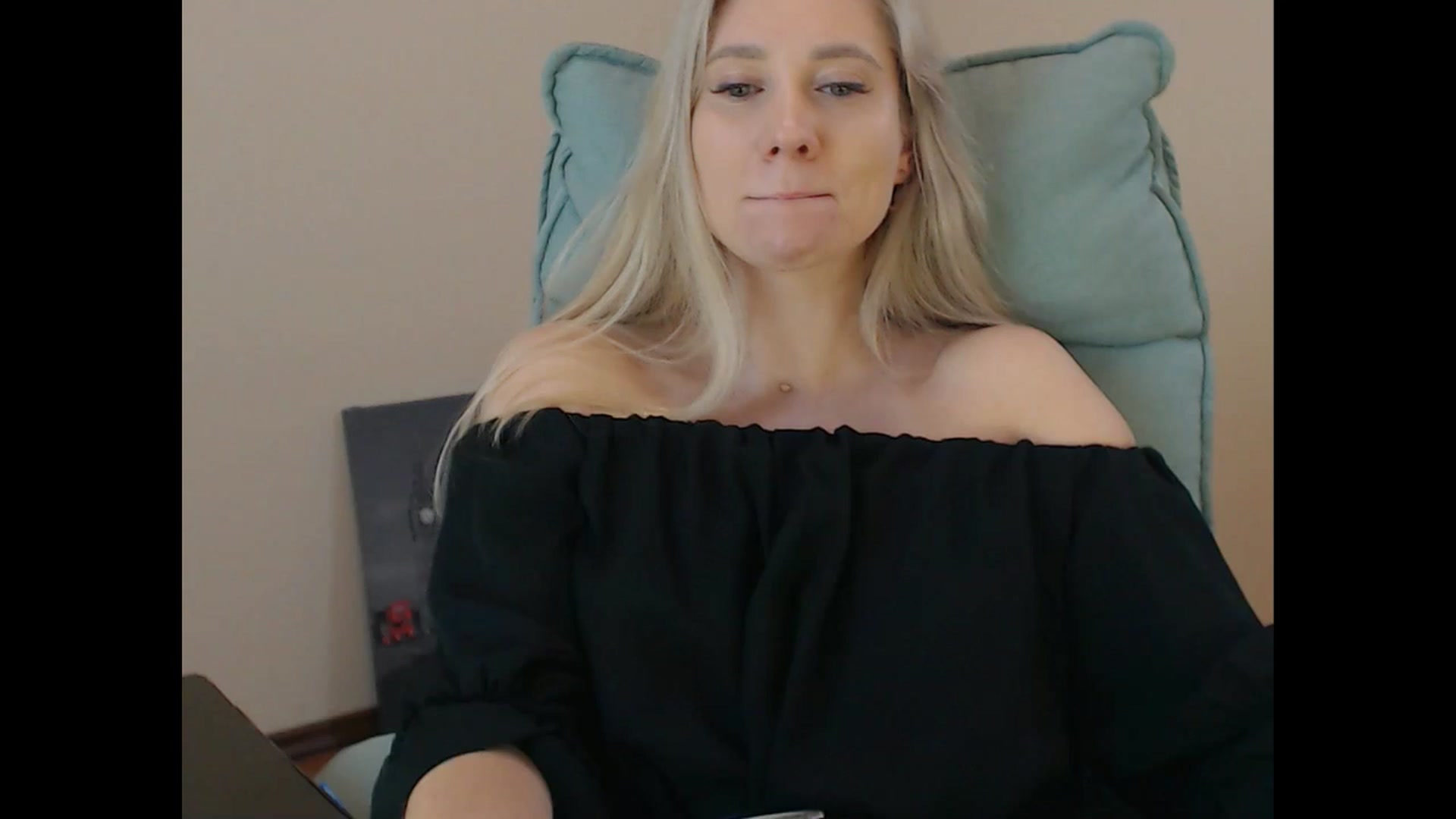 Gallery image thumbnail from Miss_Sylvia's myfreecams stream on, 07/29/2025, 19:51 image 18 of 20