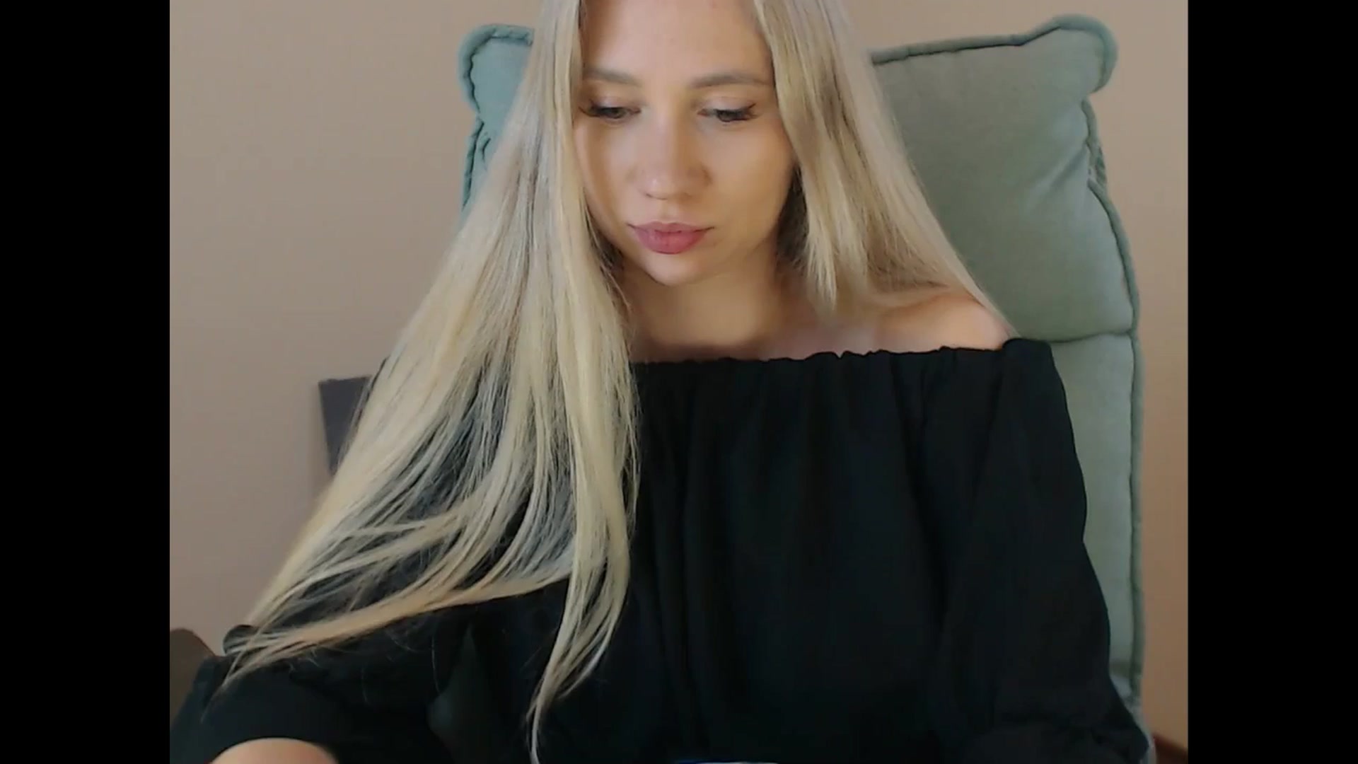 Gallery image thumbnail from Miss_Sylvia's myfreecams stream on, 07/29/2025, 19:51 image 4 of 20