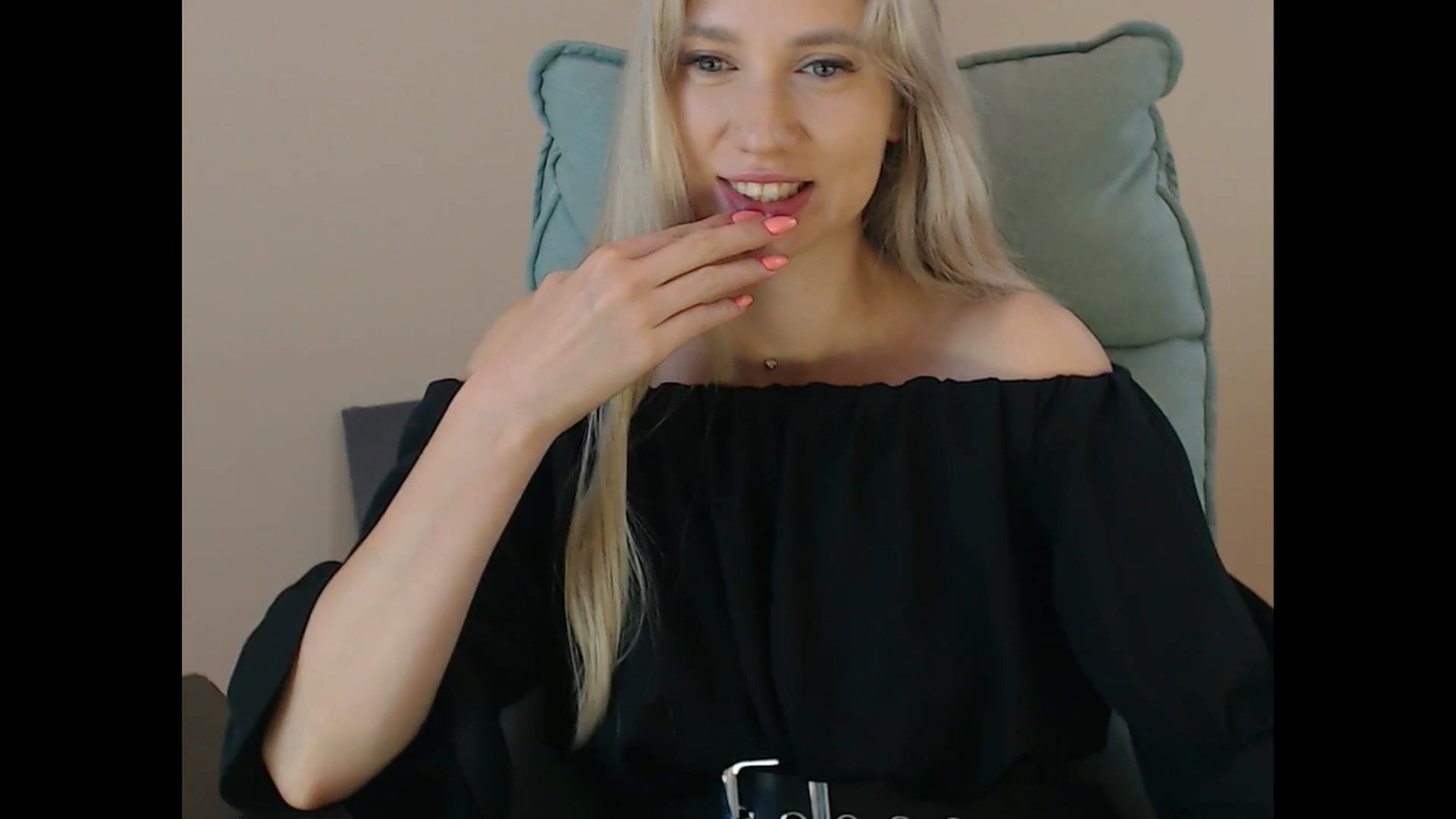 Gallery image thumbnail from Miss_Sylvia's myfreecams stream on, 07/29/2025, 19:51 image 9 of 20