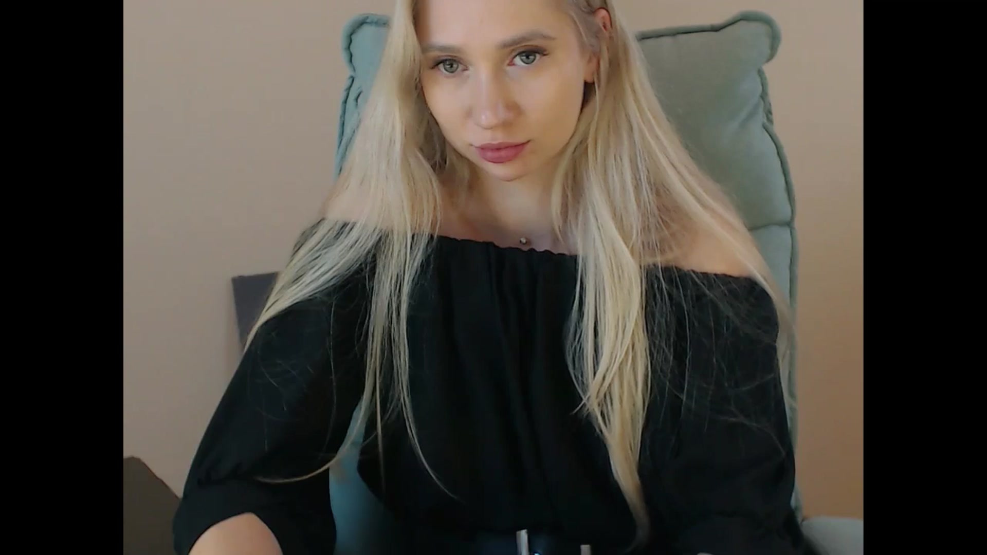 Gallery image thumbnail from Miss_Sylvia's myfreecams stream on, 07/29/2025, 20:13 image 10 of 20