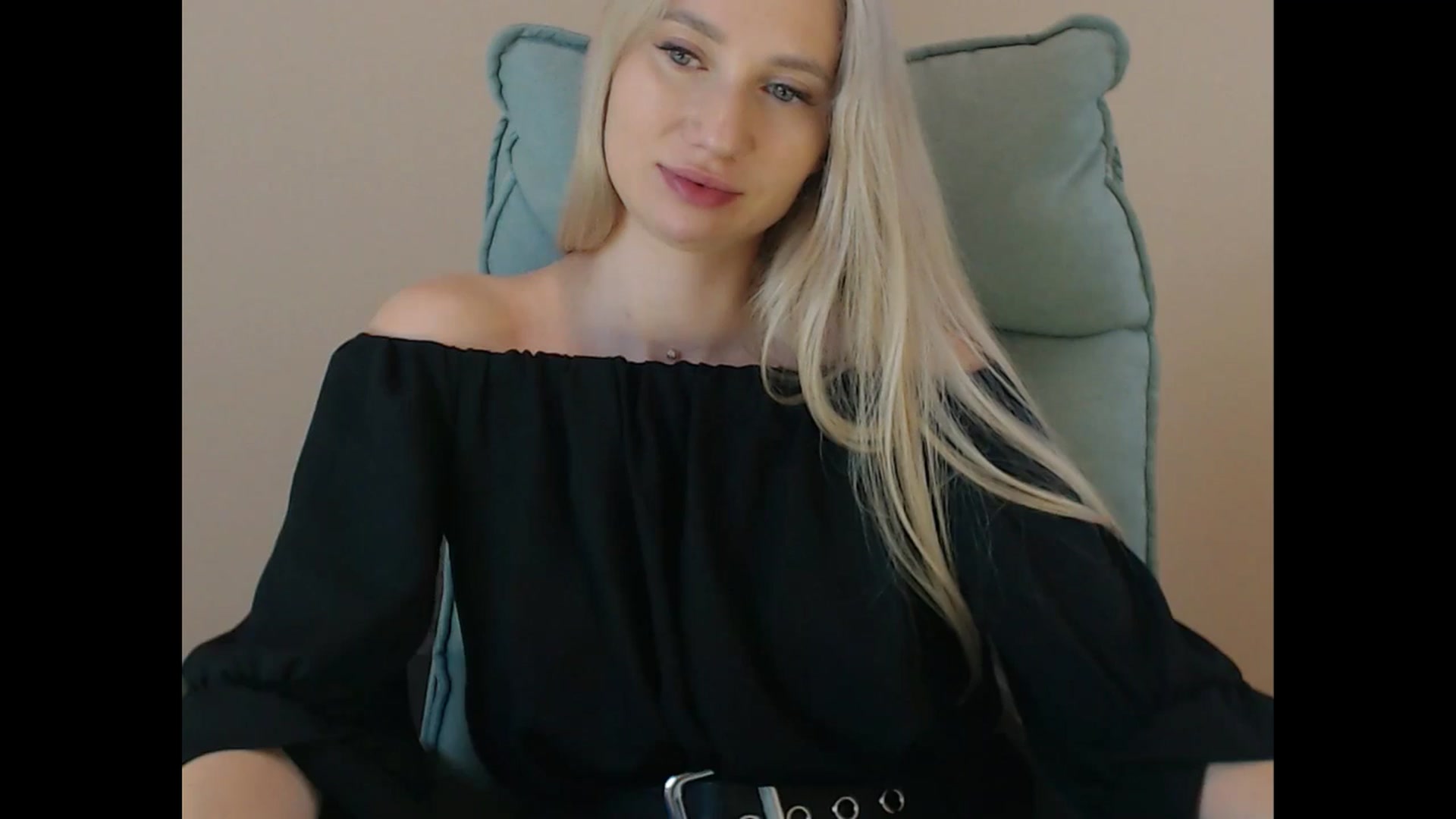 Gallery image thumbnail from Miss_Sylvia's myfreecams stream on, 07/29/2025, 20:13 image 16 of 20