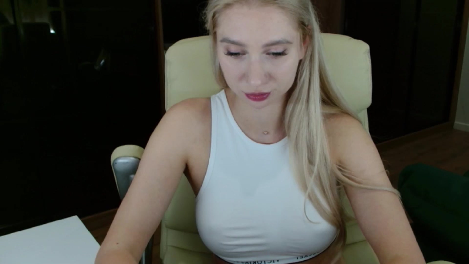 Gallery image thumbnail from Miss_Sylvia's myfreecams stream on, 07/30/2025, 17:01 image 19 of 20