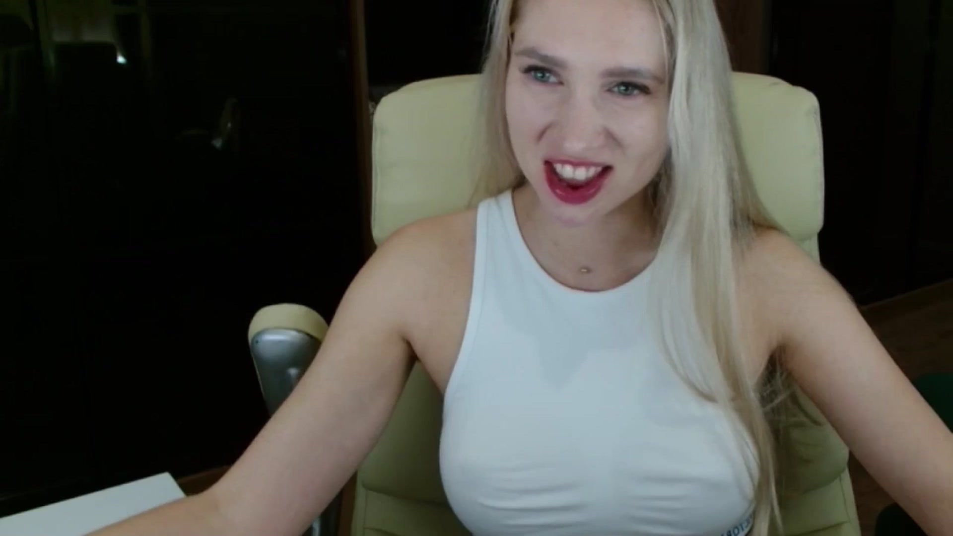 Gallery image thumbnail from Miss_Sylvia's myfreecams stream on, 07/30/2025, 18:23 image 16 of 20