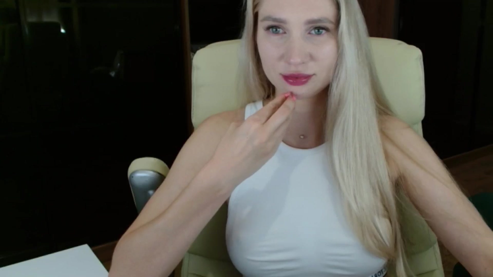 Gallery image thumbnail from Miss_Sylvia's myfreecams stream on, 07/30/2025, 18:23 image 19 of 20