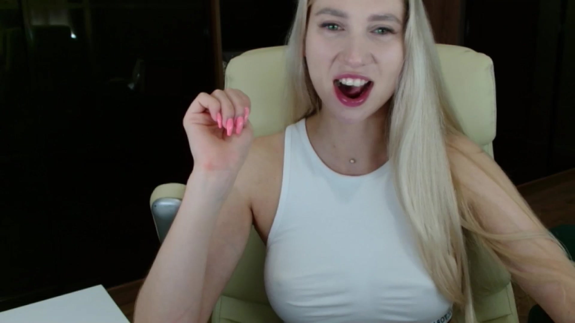 Gallery image thumbnail from Miss_Sylvia's myfreecams stream on, 07/30/2025, 18:23 image 17 of 20